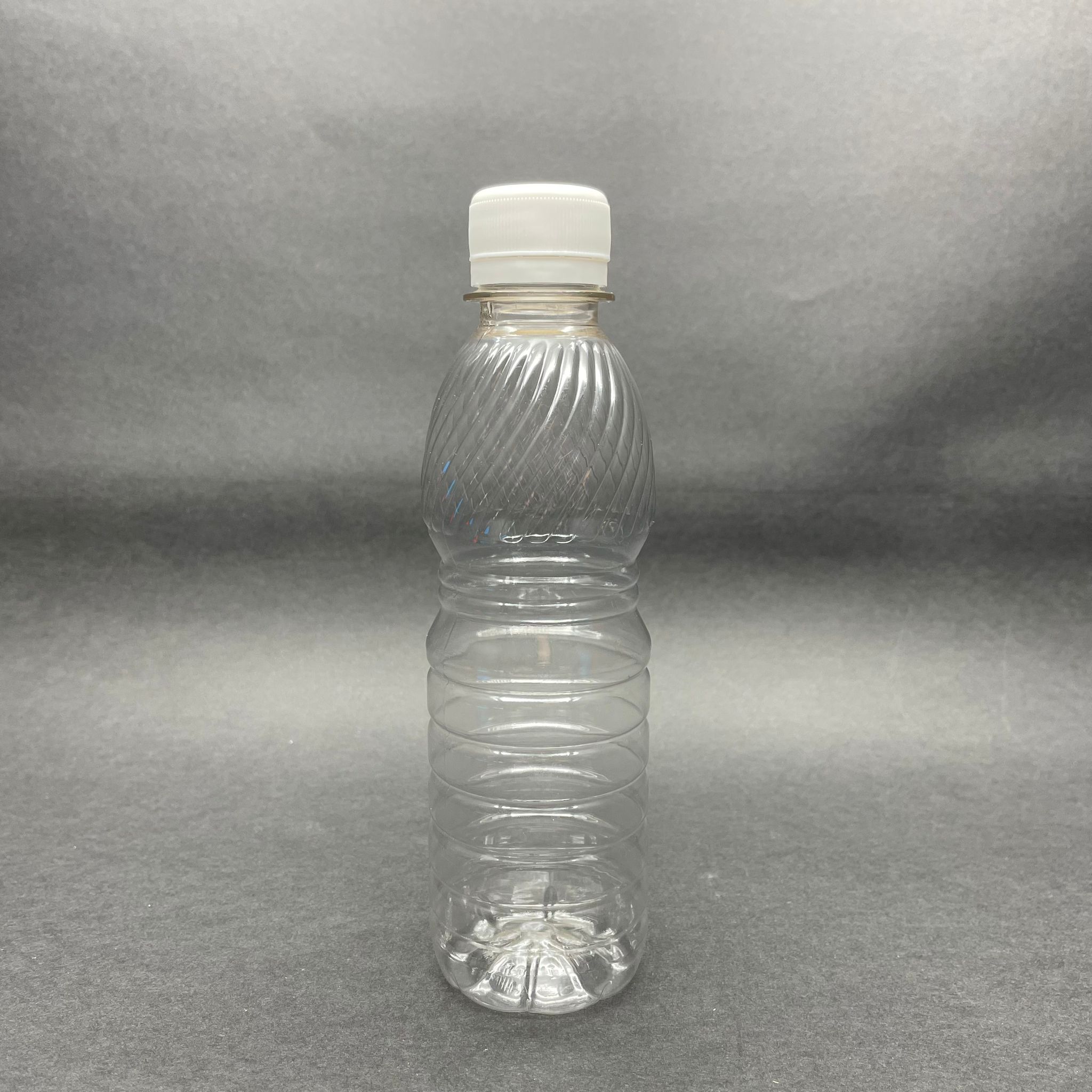 250 Cc Pet Şişe - Beyaz Kilitli Kapaklı - 250 Ml Plastik Şişe - Uygun Fiyatlı Boş Pet Şişe