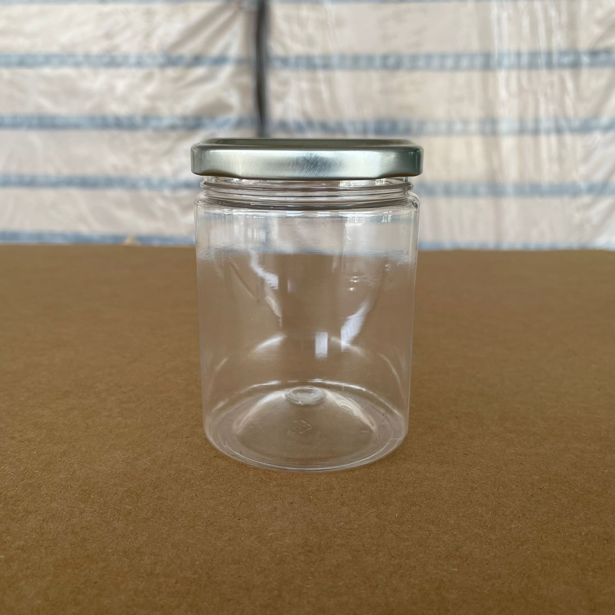 250 Cc Silindir Pet Kavanoz - Gümüş Metal Kapaklı - 250 Ml Plastik Kavanoz