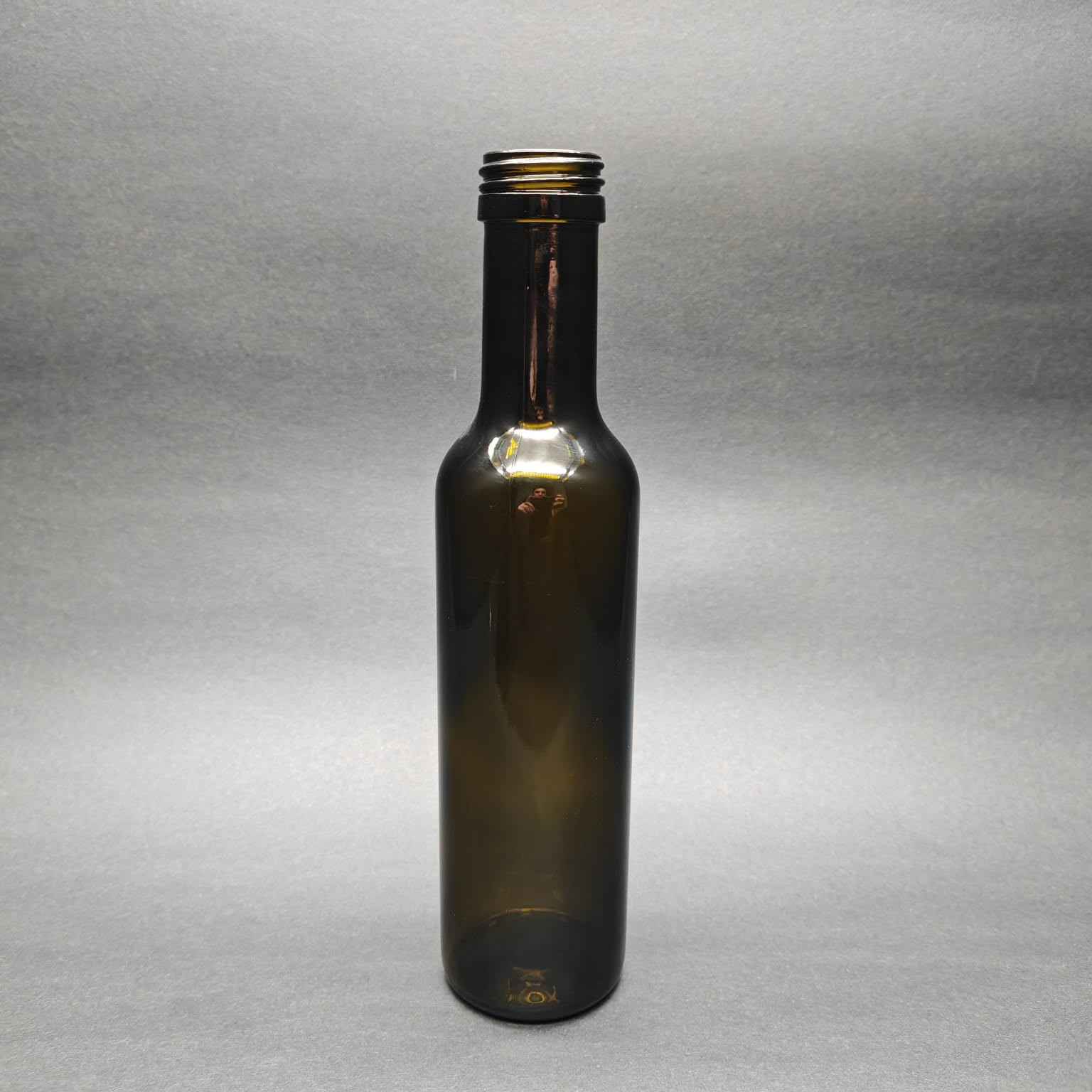 250 Cc Yeşil Cesena Model Dorica Cam Şişe Kapaksız (31 Ağız) - 250 Ml Cesena Şişe - Yeşil