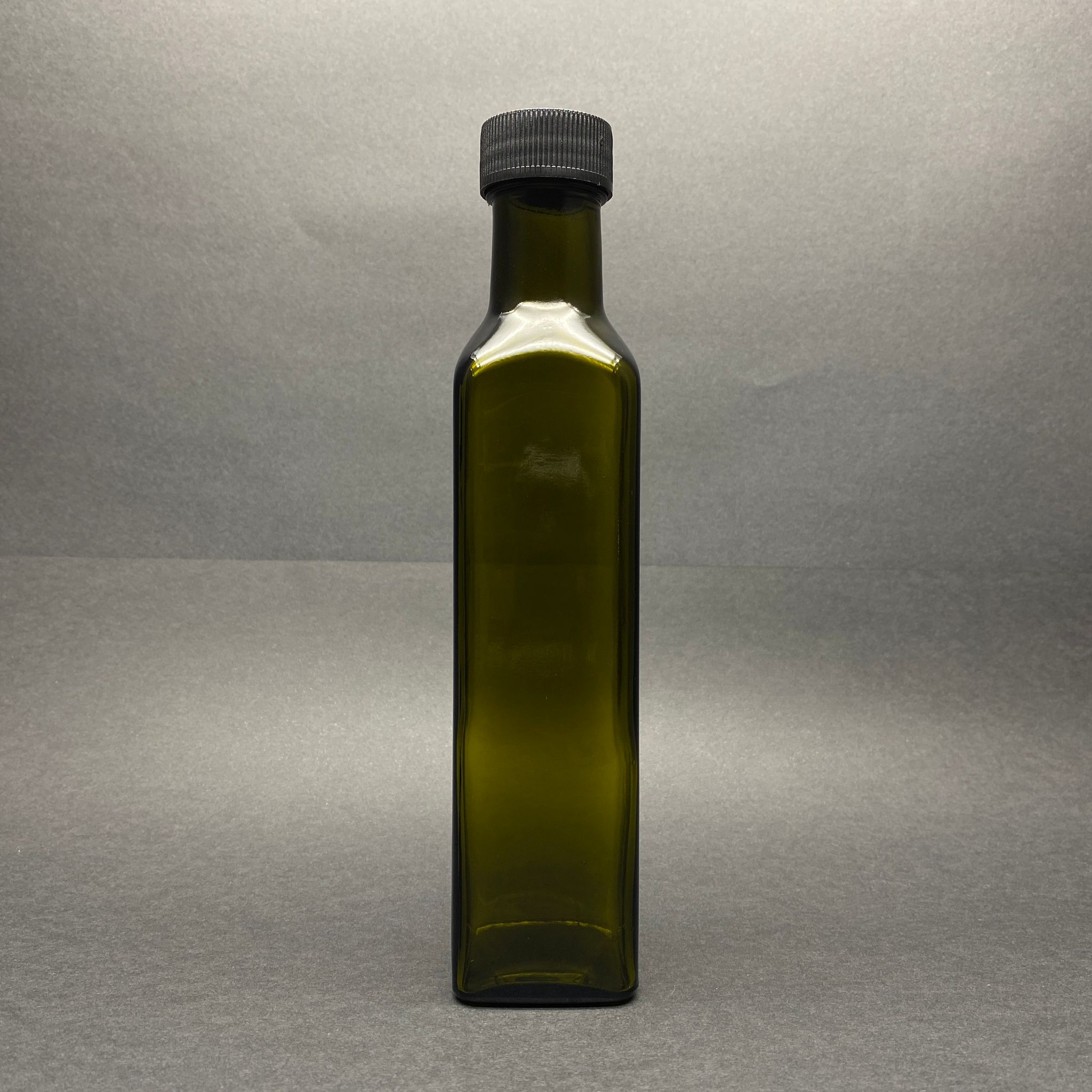 250 Cc Yeşil Maraska Cam Şişe - Siyah Plastik Kapaklı - 250 Ml Köşeli Yağ Şişesi - Sirke Şişesi