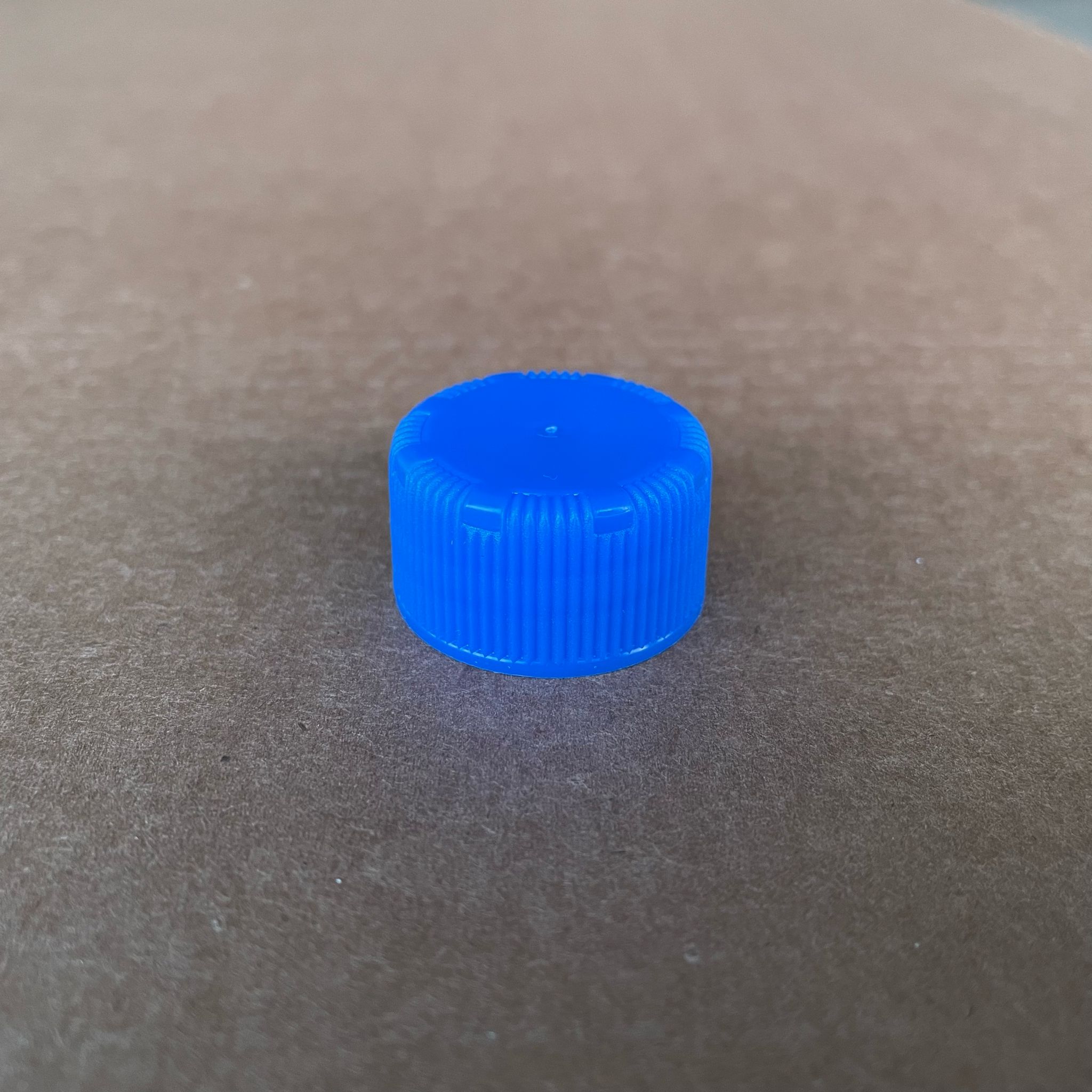 28 Mm Vidalı Mavi Kapak