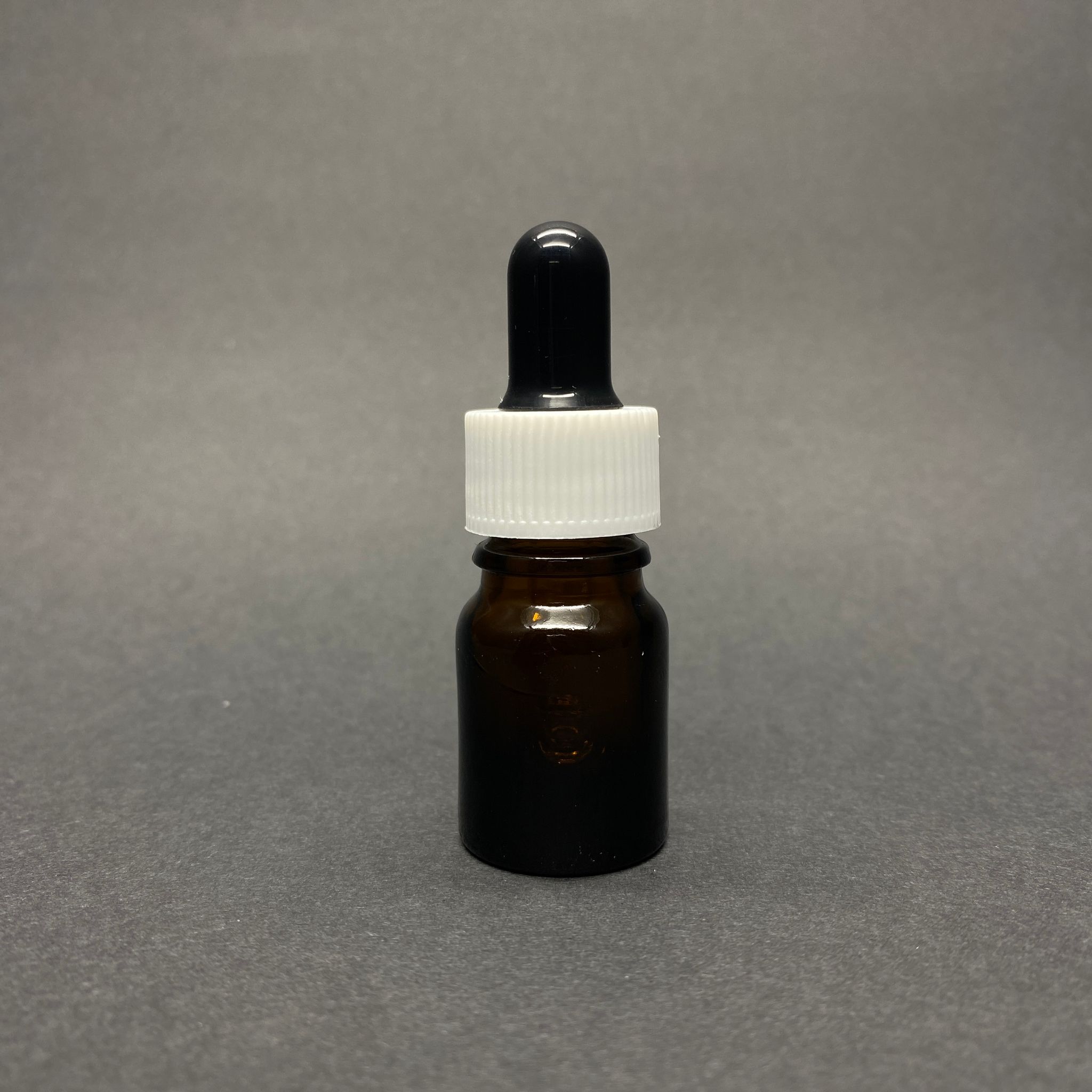 3 Cc Amber Cam Damlalıklı Şişe - Siyah Emzik - Beyaz Plastik Kapak - 3 Ml Kahverengi Cam Damlalıklı Şişe
