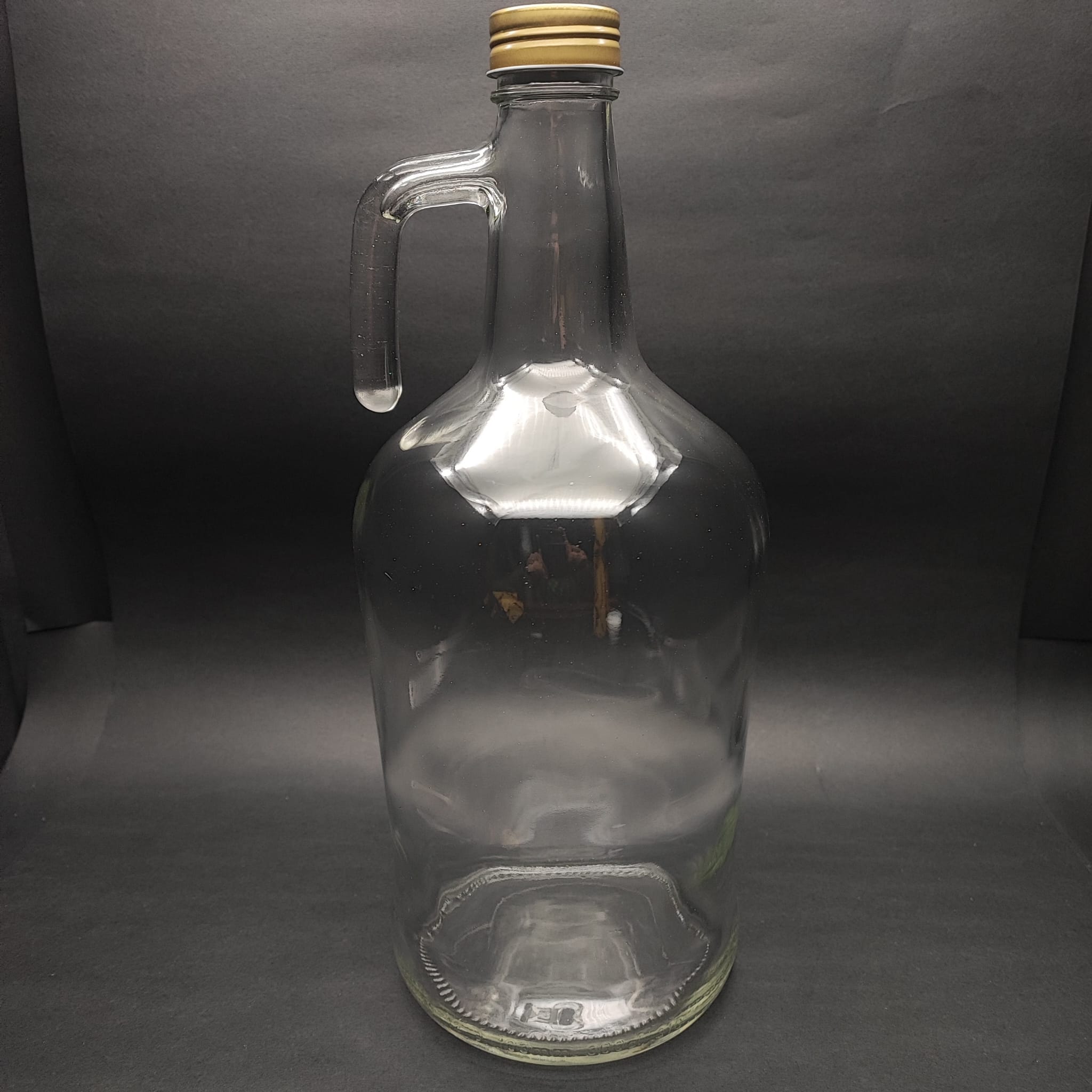 3 Litre Kulplu Galon Şişe + Contalı Gold Metal Kapak - 3000 Cc Şişecam Yağ Şişeleri - Şişecam Ürün Kodu 192699