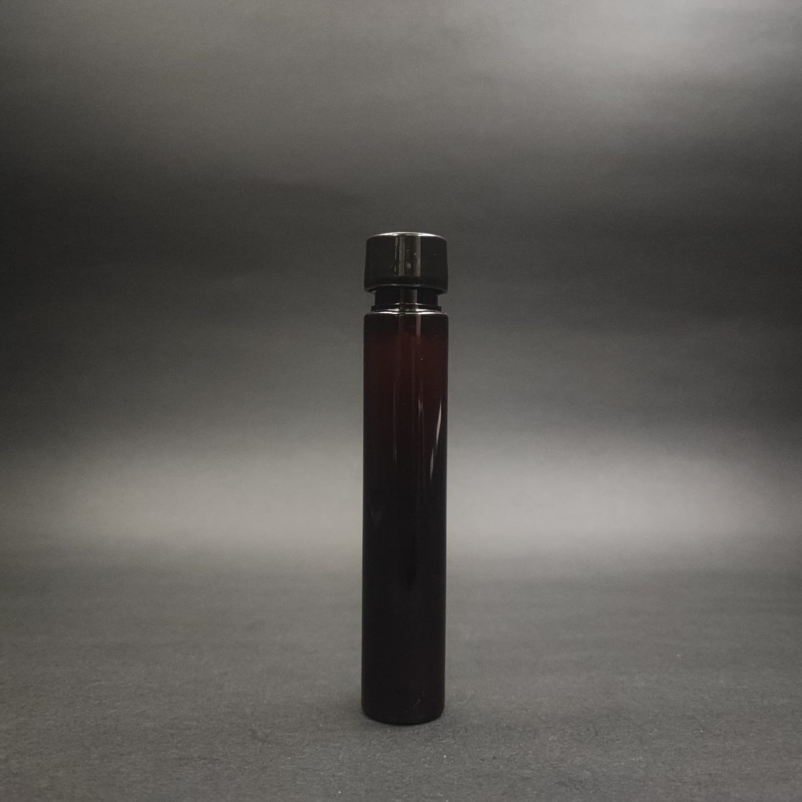 30 Cc Amber Plastik Uzun Şişe + Kendinden Contalı Sızdırmaz Siyah Kapak  - 30 Ml Kapaklı Pet Şişe