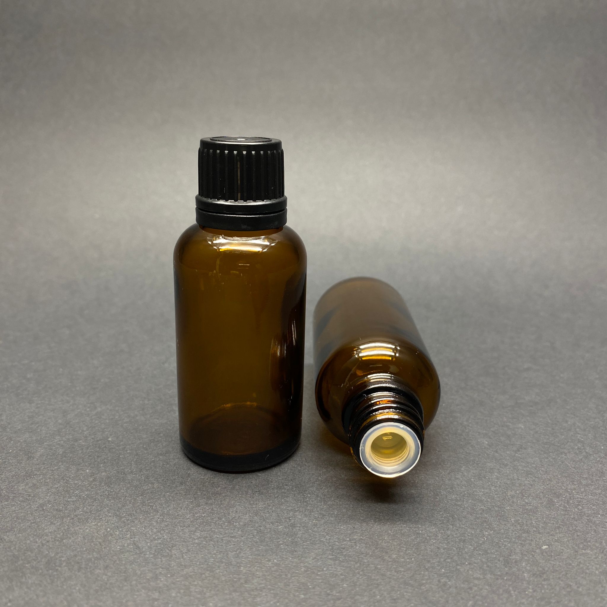30 Cc Amber Siyah Kilit Kapaklı - Kör Tıpalı Cam Şişe - 30 Ml Kahverengi Standart Kilitli Kapaklı Kör Tıpalı Cam Şişe