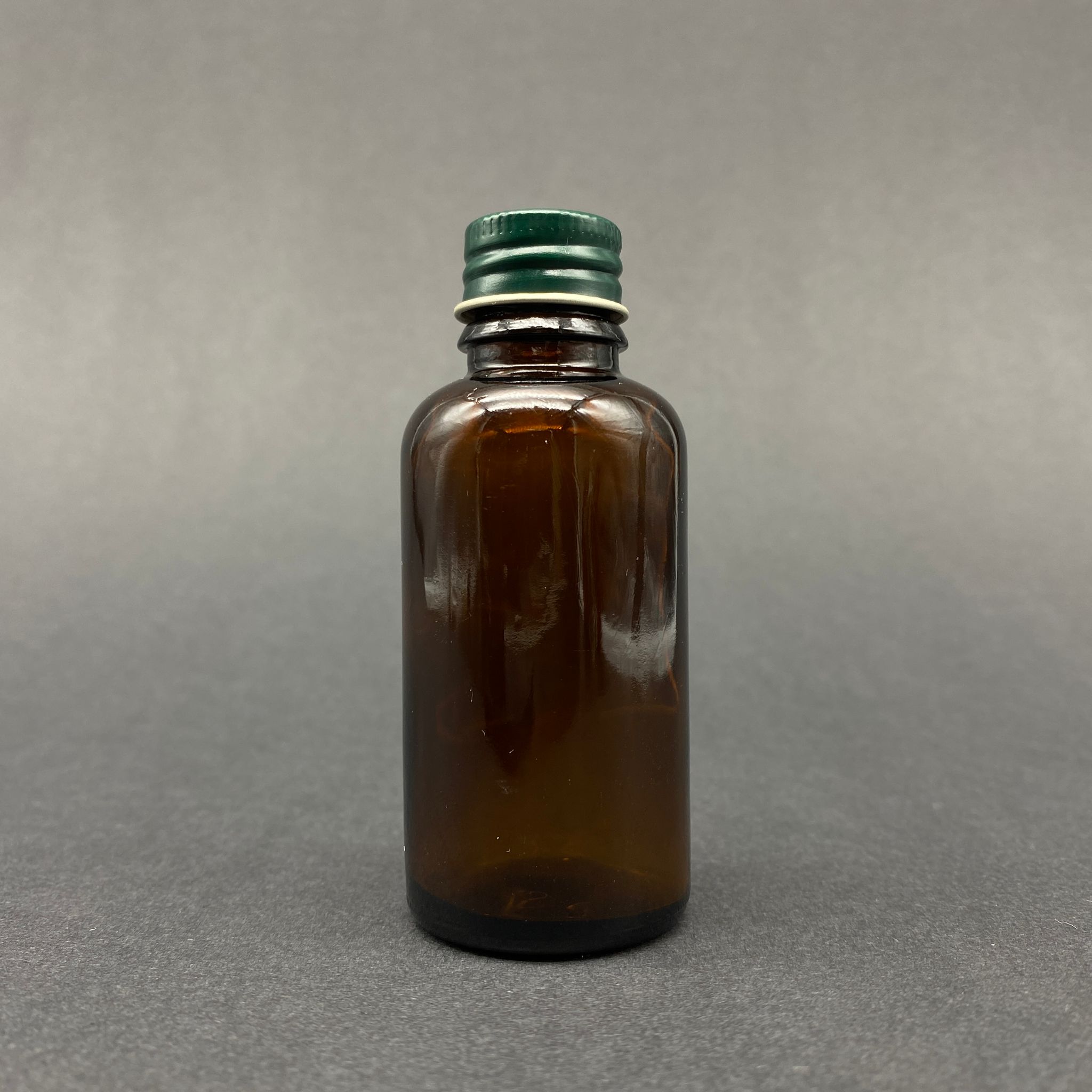30 Cc Kahverengi Cam Şişe - Yeşil Vidalı Metal Kapaklı  - 30 Ml Amber Standart Cam Şişe