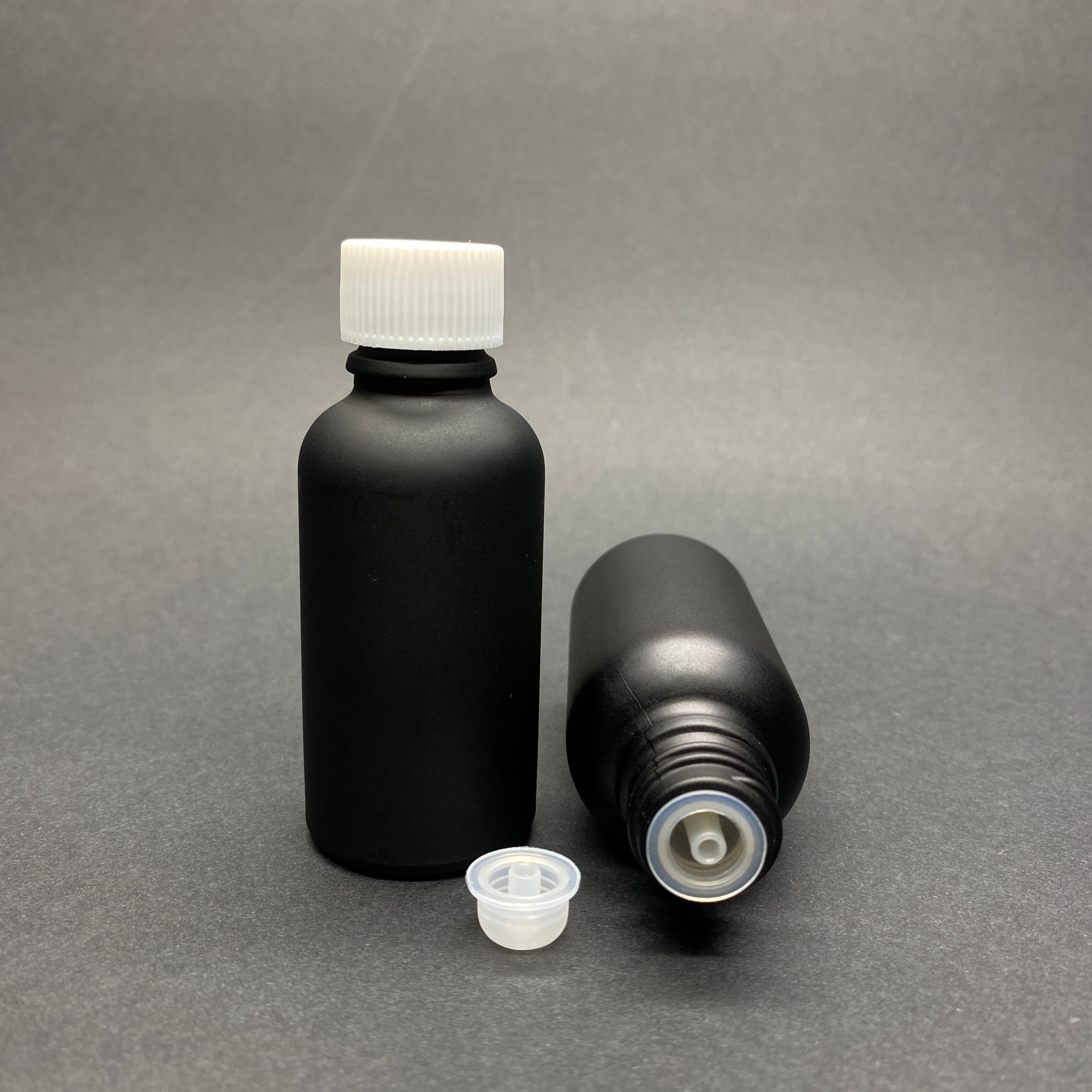 30 Cc Mat Siyah Boyalı İçten Damlalıklı (Opsiyonel Damlalık) - Beyaz Kapaklı Cam Şişe - 30 Ml Kolonya Tıpalı Cam Şişe