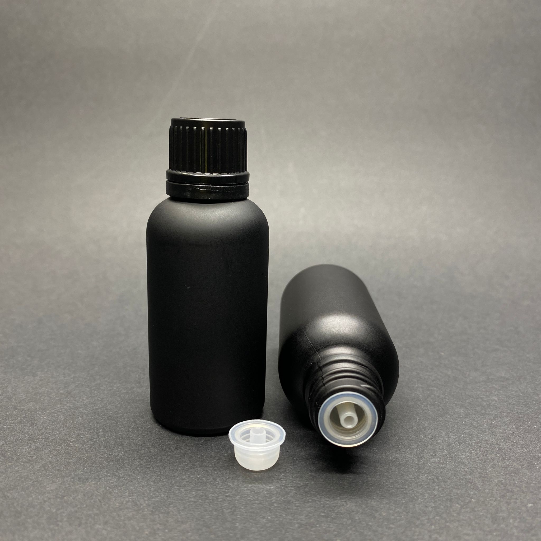 30 Cc Mat Siyah Boyalı İçten Damlalıklı (Opsiyonel Damlalık) - Siyah Kilitli Kapaklı Cam Şişe - 30 Ml Kolonya Tıpalı Cam Şişe
