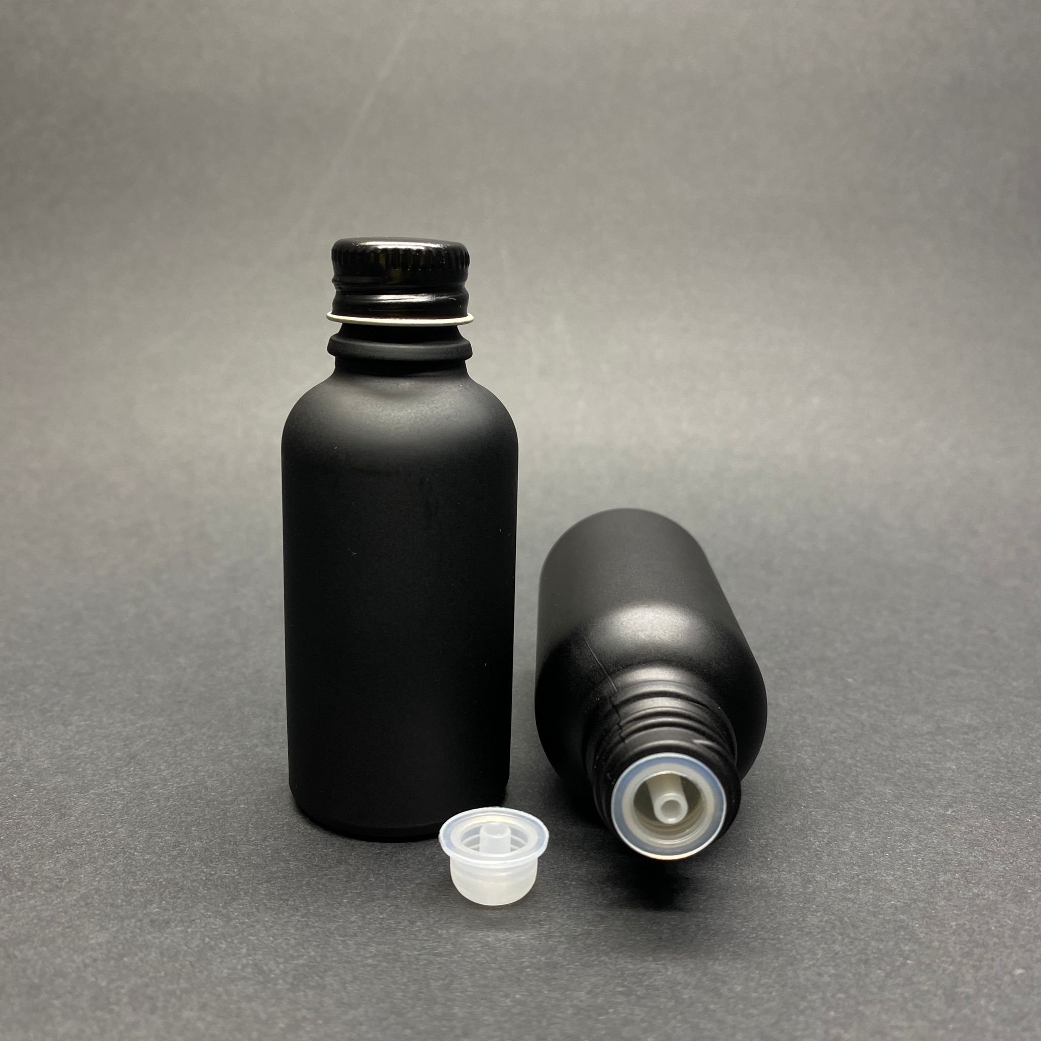 30 Cc Mat Siyah Boyalı İçten Damlalıklı (Opsiyonel Damlalık) - Siyah Metal Kapaklı Cam Şişe - 30 Ml Kolonya Tıpalı Cam Şişe