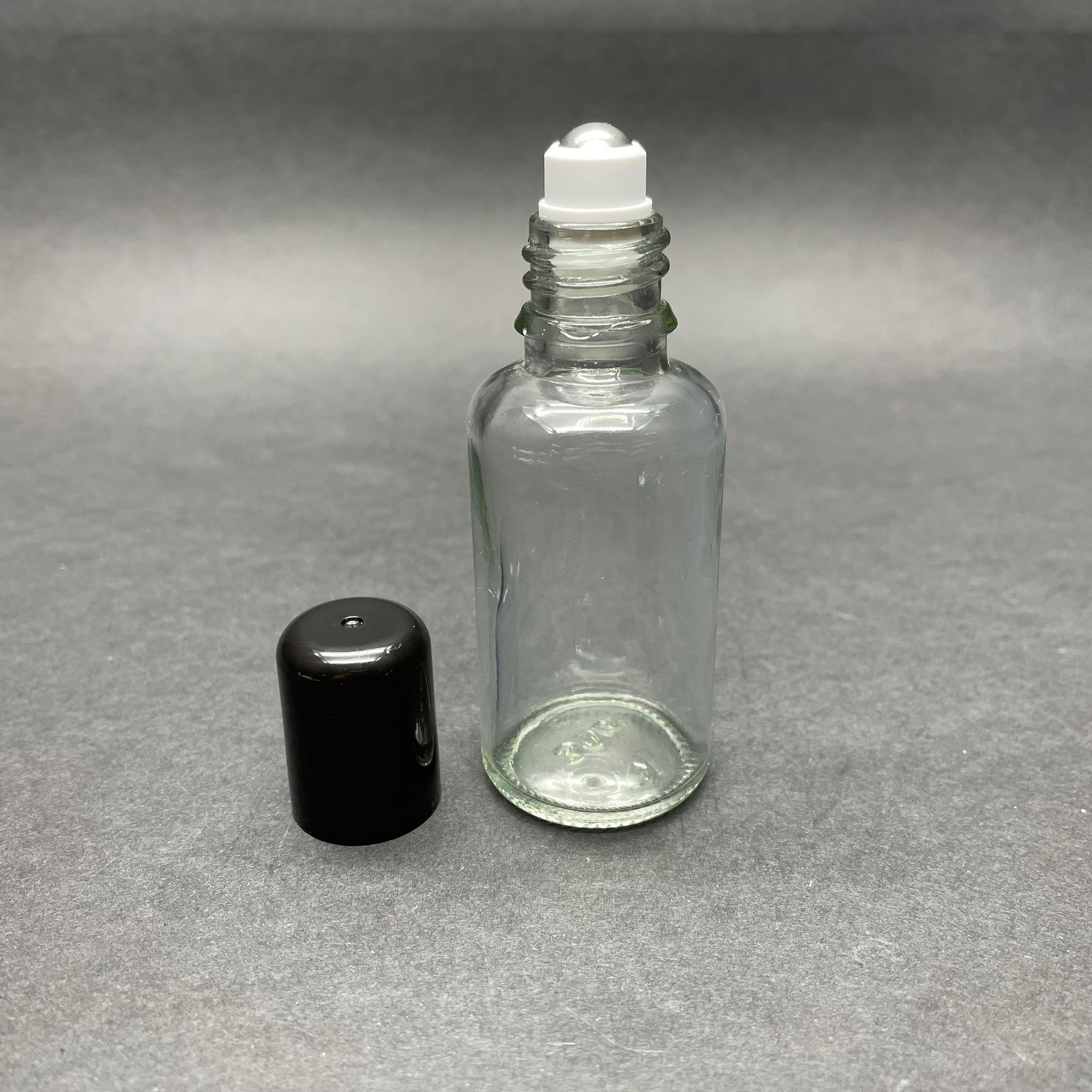 30 Cc Şeffaf Cam Roll-On Şişesi - Siyah Kapaklı -  30 Ml Çelik Bilyeli Şişe - Cam Roll On Şişe - Cam Esans Şişesi