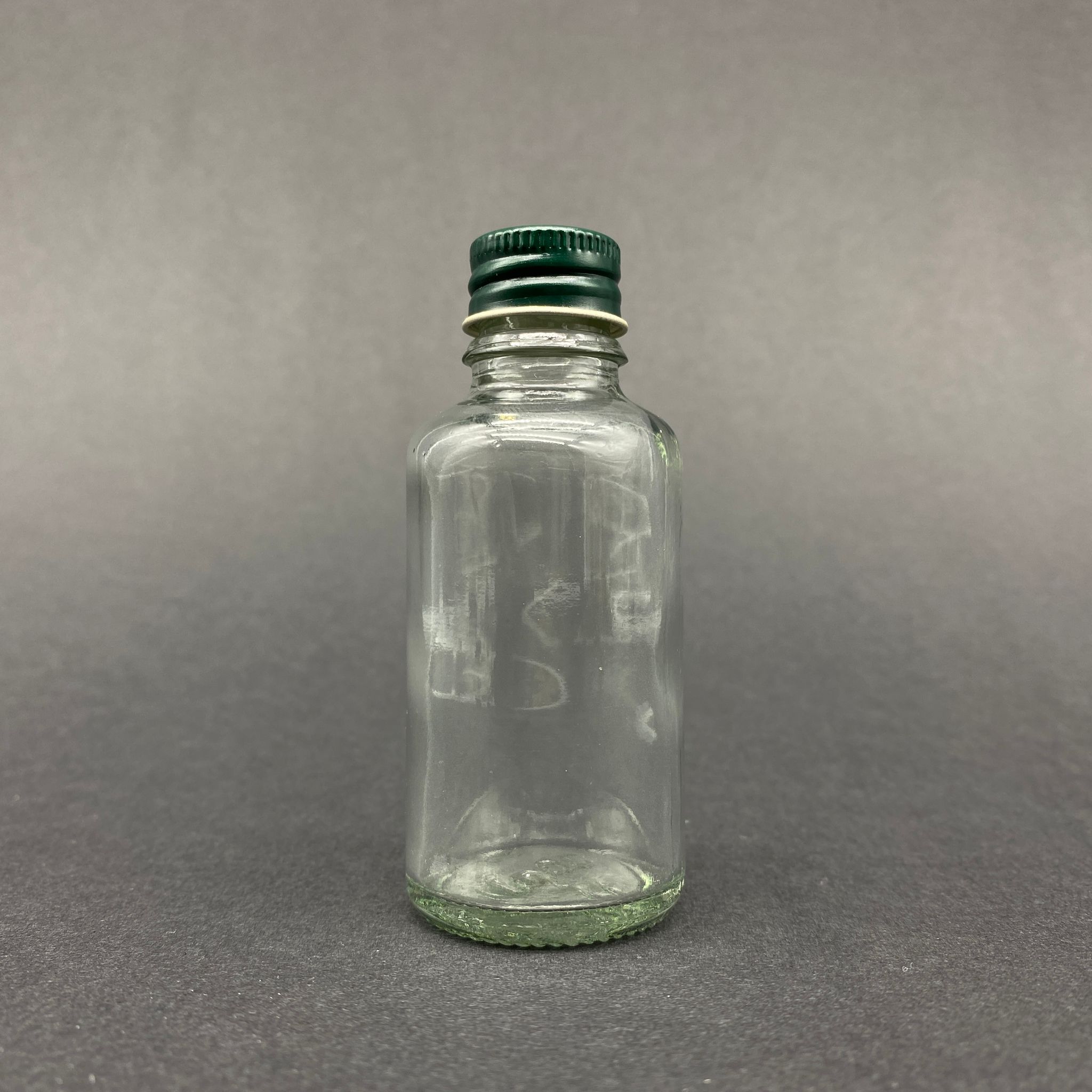 30 Cc Şeffaf Cam Şişe - Yeşil Vidalı Metal Kapaklı - 30 Ml Cam Şişe