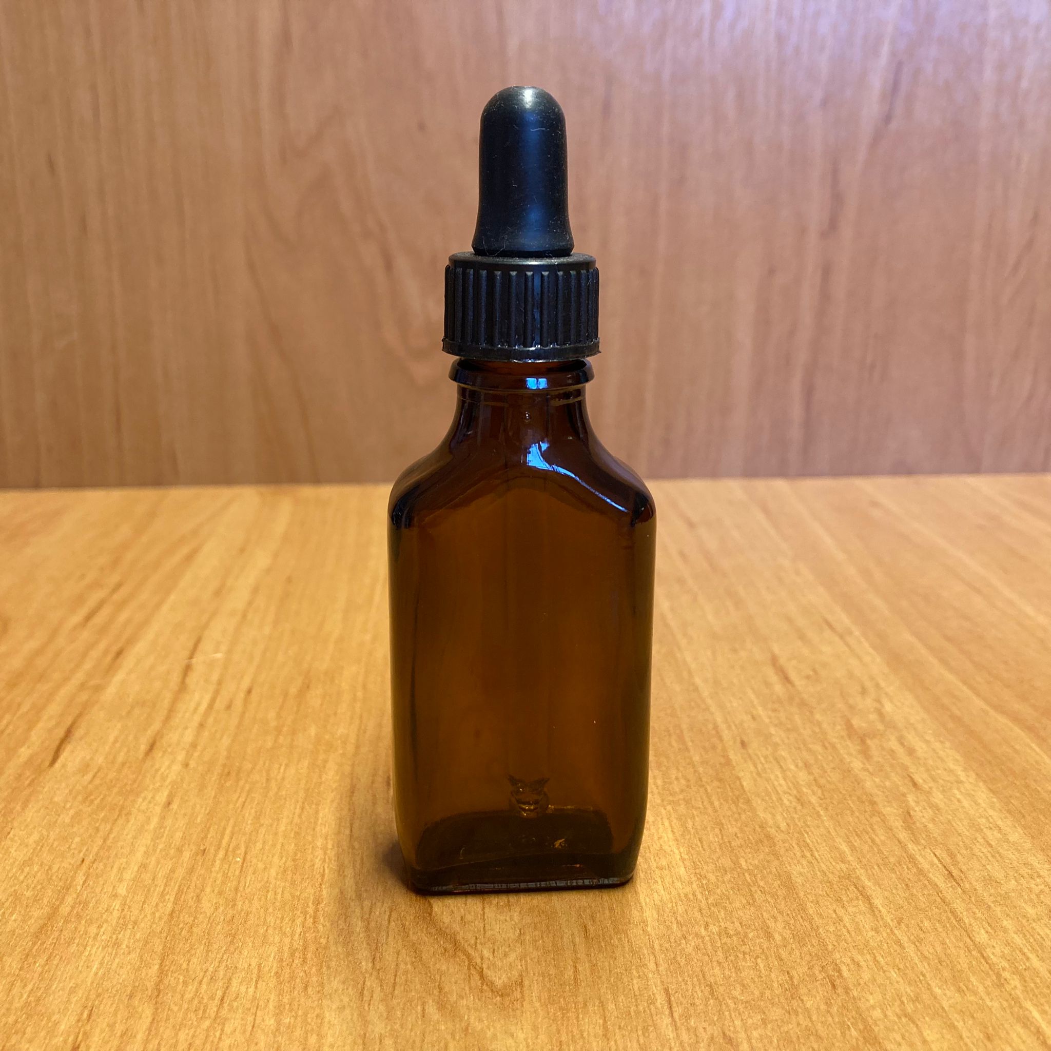 30 Cc Yassı Amber Cam Damlalıklı Şişe - Siyah Emzik - Siyah Plastik Kapak - 30 Ml Kahverengi Cam Damlalıklı Şişe