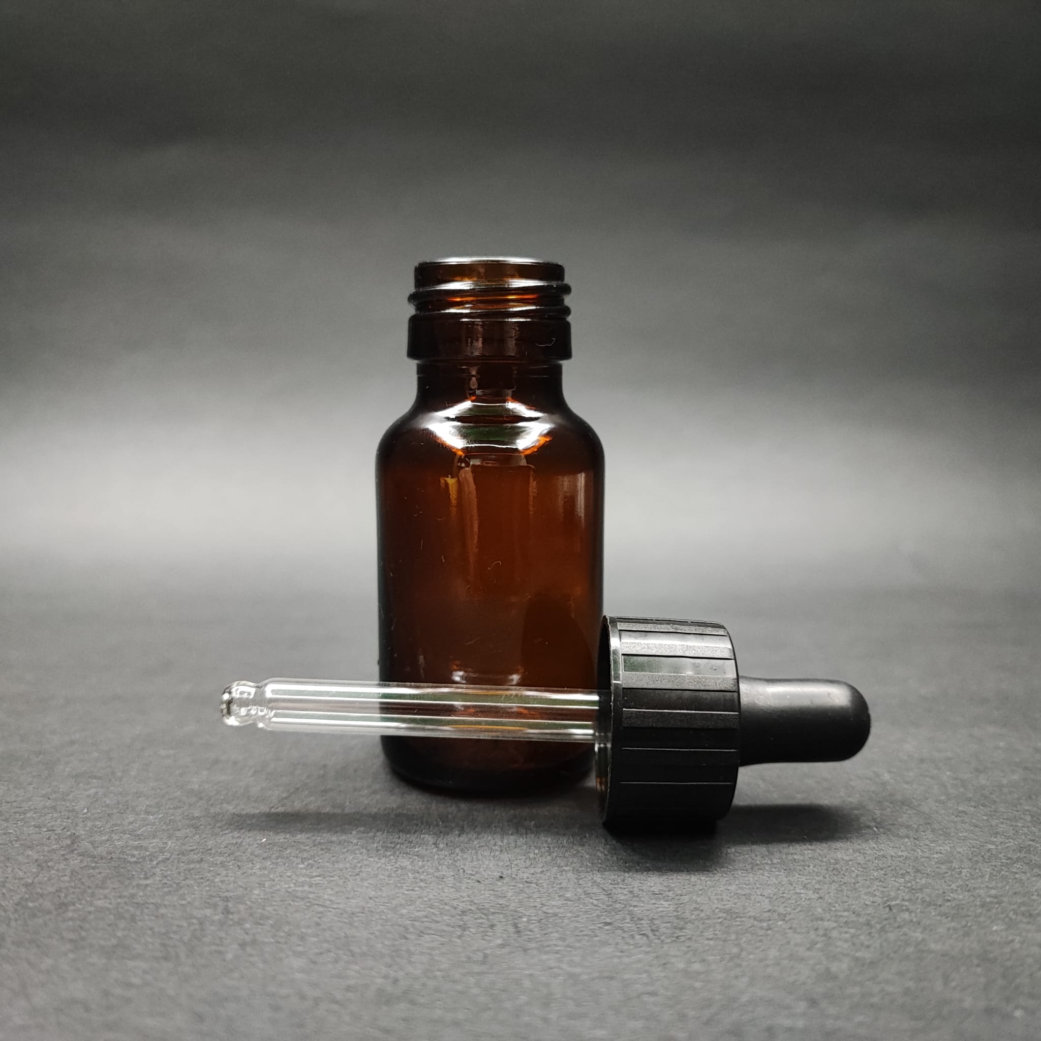 30 Ml Dolumu Kolay, Geniş Ağızlı Cam Damlalıklı Şişe (25 Mm Ağız)  - 30 Cc Siyah Damlalıklı Cam Ecza Şişesi - Amber Kahverengi