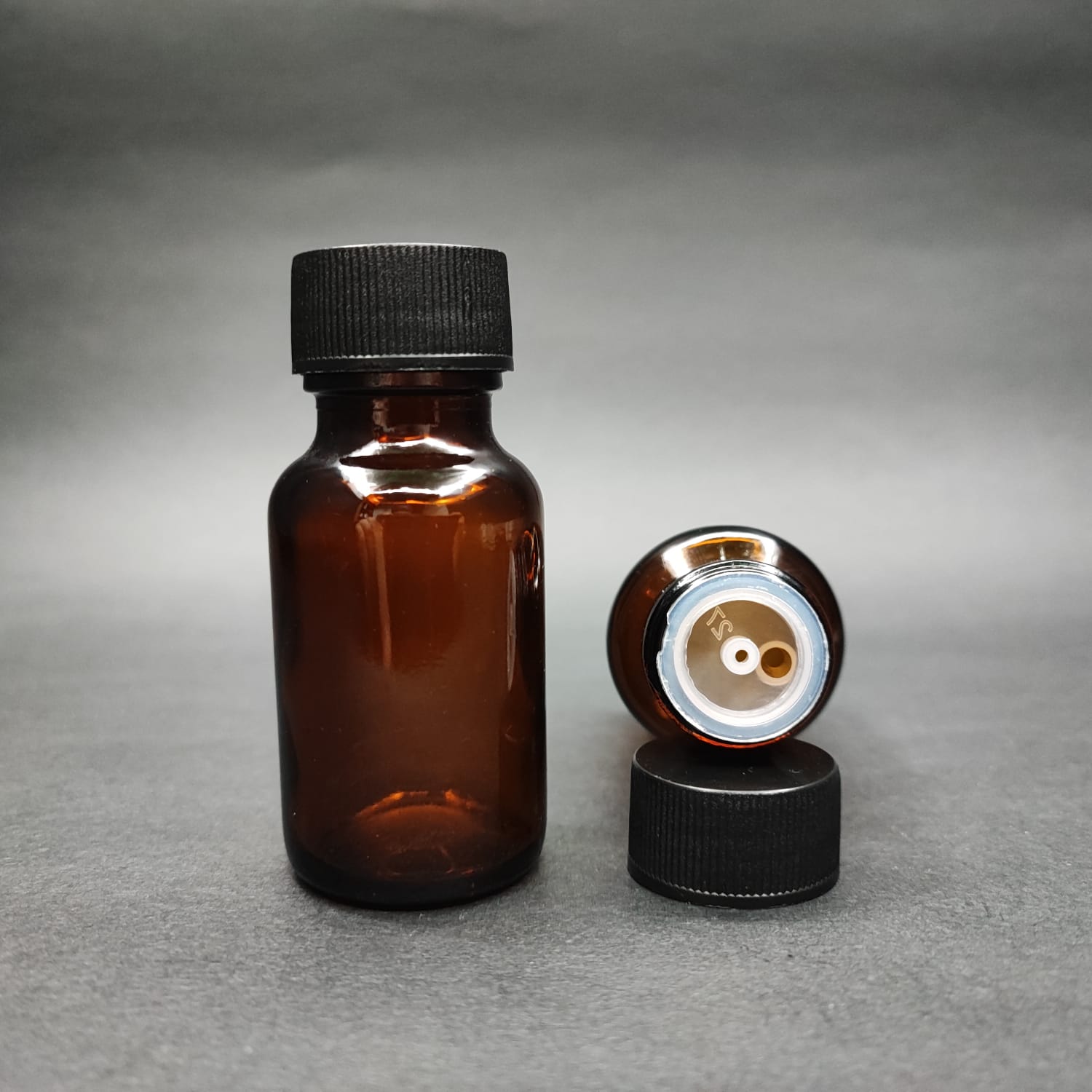 30 Ml Dolumu Kolay, Geniş Ağızlı İçten Damlalıklı Şişe (25 Mm Ağız)  - 30 Cc Siyah Contalı Kapaklı İçten Damlalıklı Cam Ecza Şişesi - Amber Kahverengi