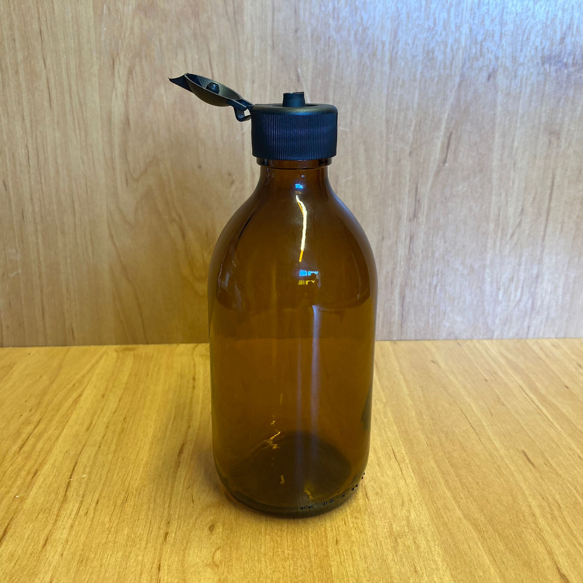300 Cc Amber Cam Şişe - Siyah Akıtıcılı Fliptop Kapaklı - 300 Ml Kahverengi Boş Şurup Şişesi - Açılır Kapanır Kapaklı