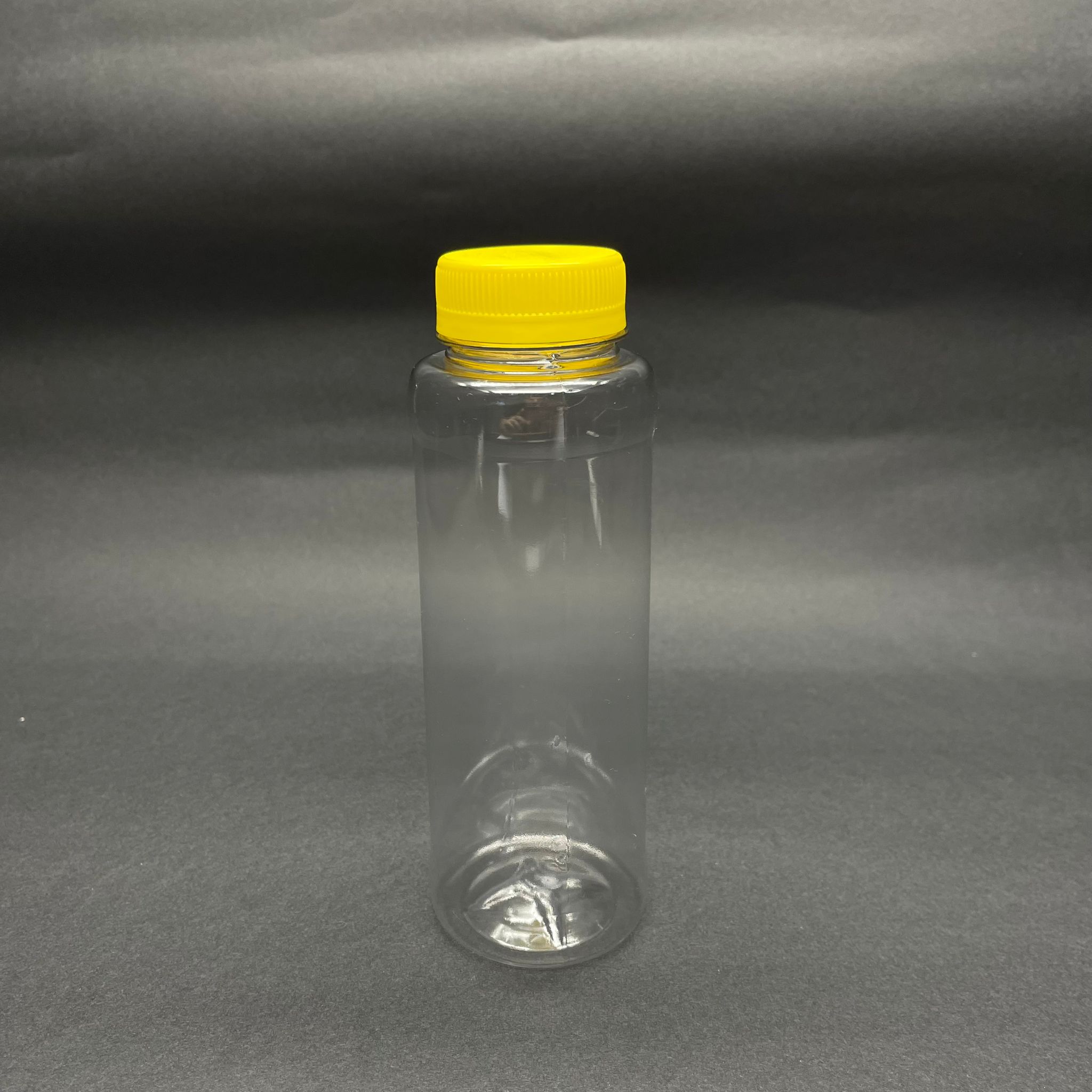330 Cc Düz Geniş Ağızlı Pet Şişe - Kilitli Sarı Kapaklı - 330 Ml Detoks Meyve Suyu Şişesi