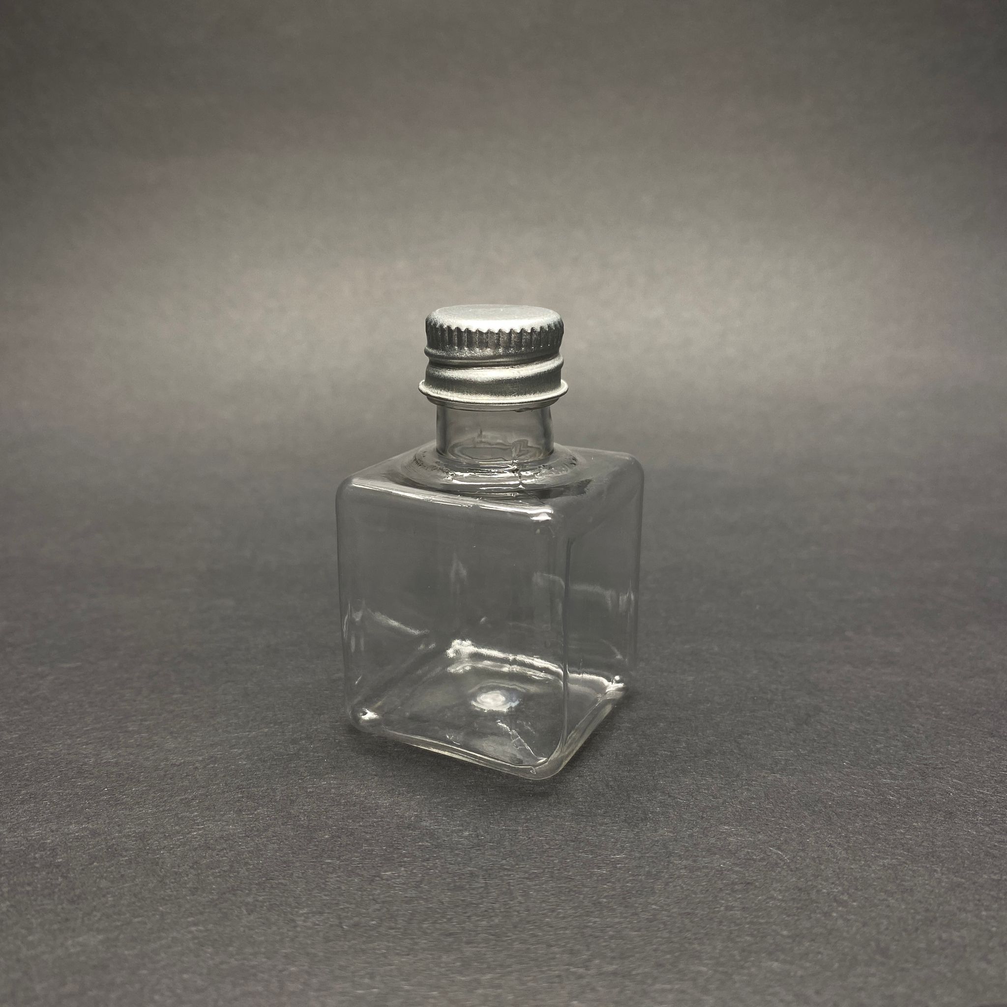 35 Cc Şeffaf Kare Pet Şişe - Gümüş Metal Kapaklı - 35 Ml Pet Şişe