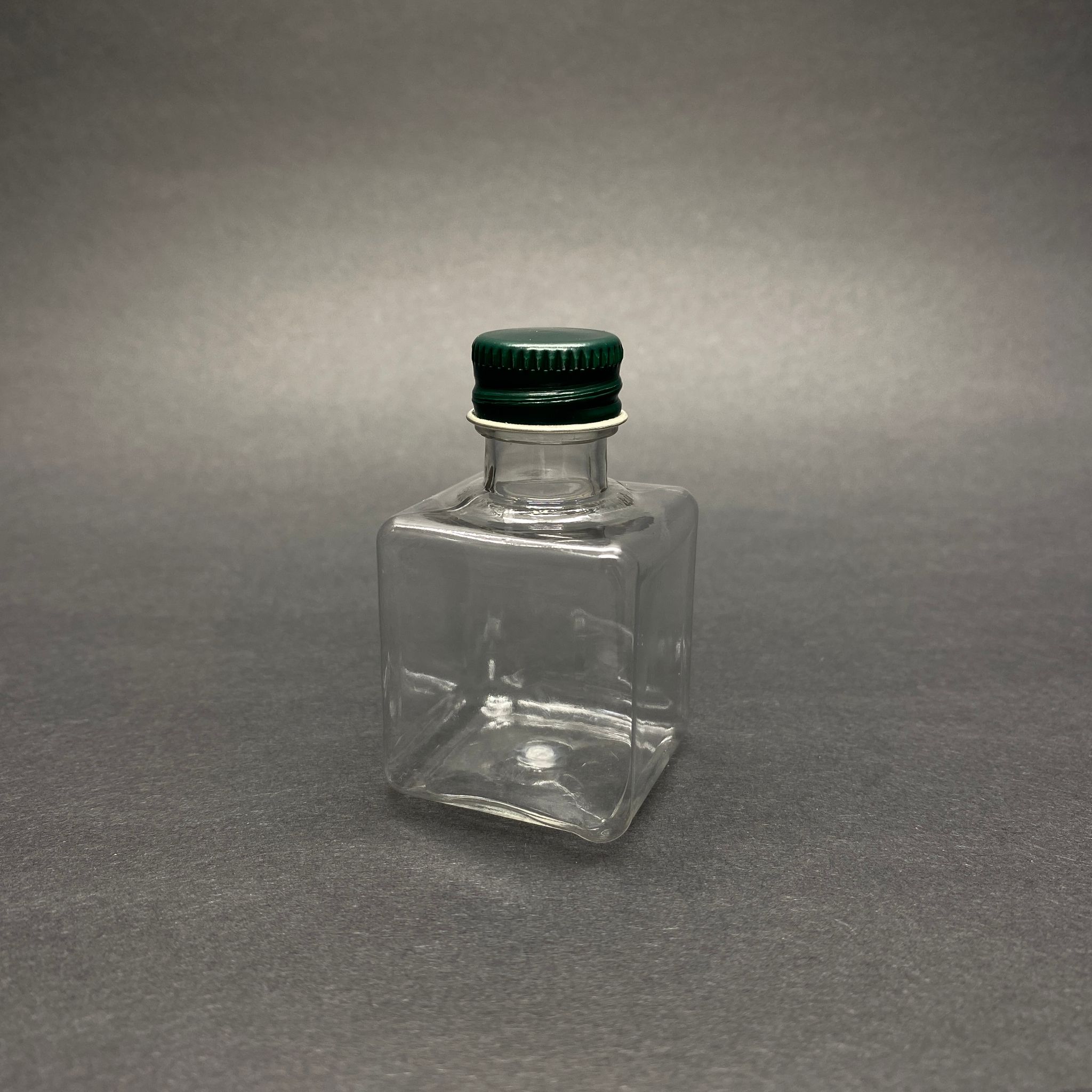 35 Cc Şeffaf Kare Pet Şişe - Yeşil Metal Kapaklı - 35 Ml Pet Şişe