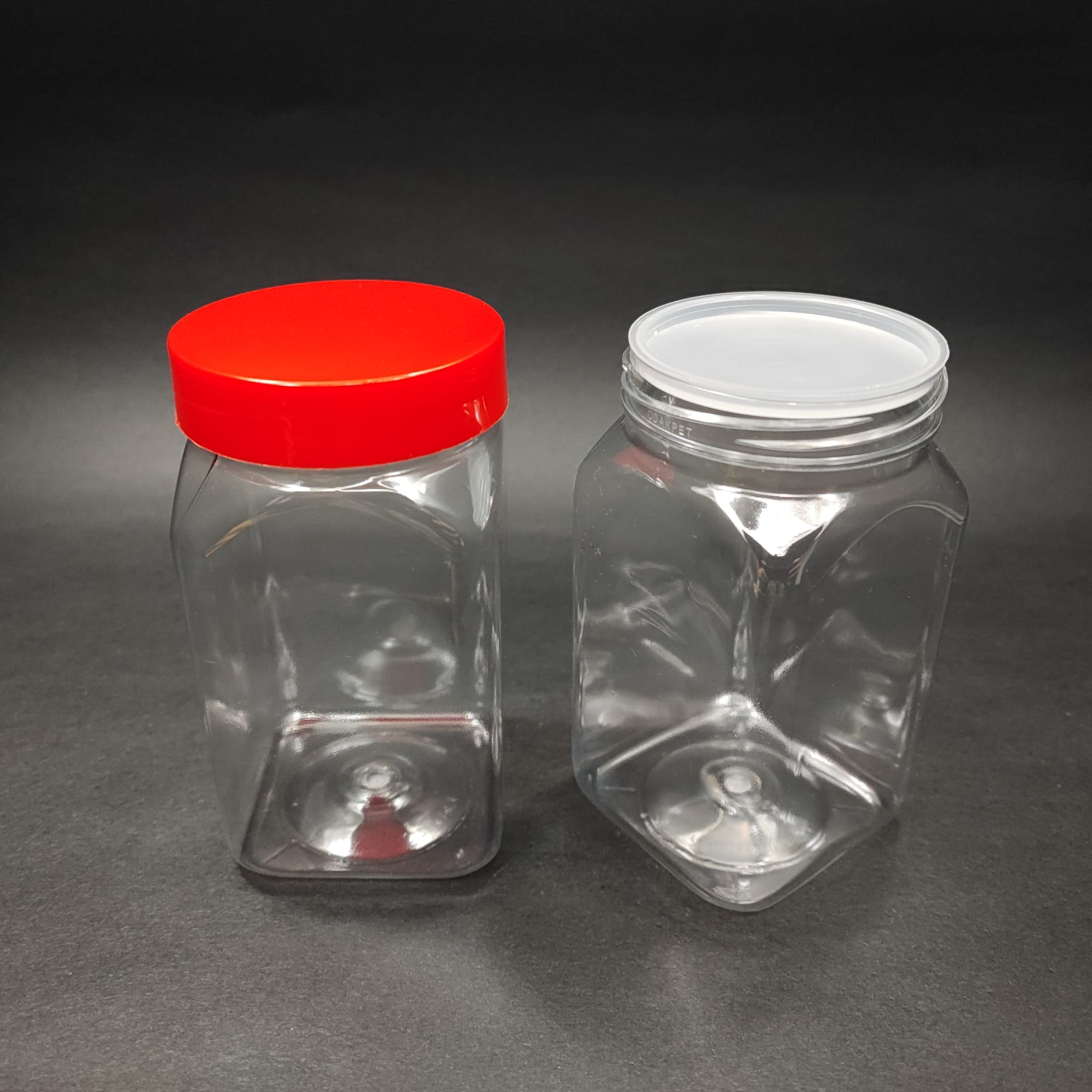 370 Cc Kare Pet Kavanoz - Kırmızı Kapaklı - İç Tıpalı - 370 Ml Plastik Krem Kavanozu
