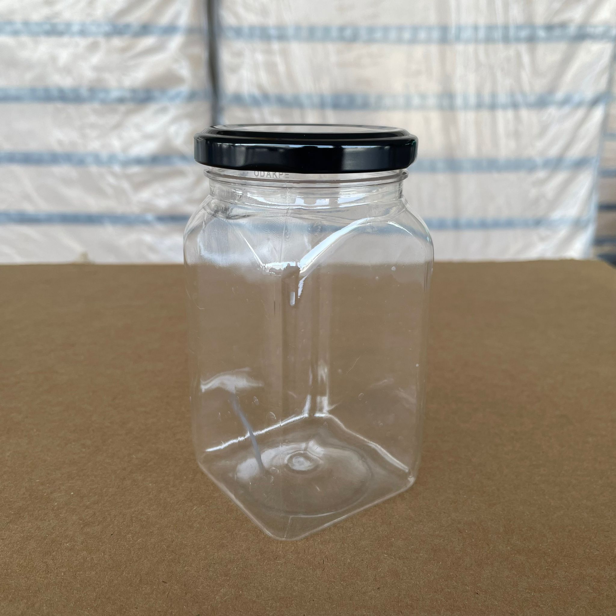 370 Cc Kare Pet Kavanoz - Siyah Metal Kapaklı - 370 Ml Plastik Kavanoz