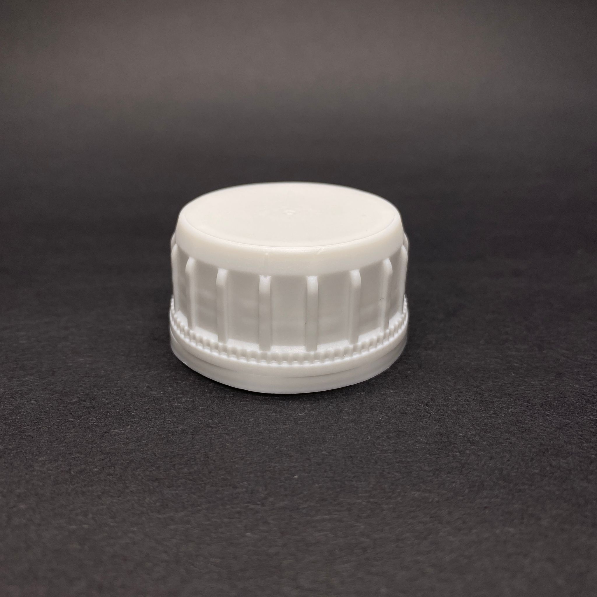 38 Mm Köpük Contalı Kilitli Beyaz Plastik Kapak - Bericap Sk 38/23 Sfb Pe(Mds) Beyaz Bidon Kapağı