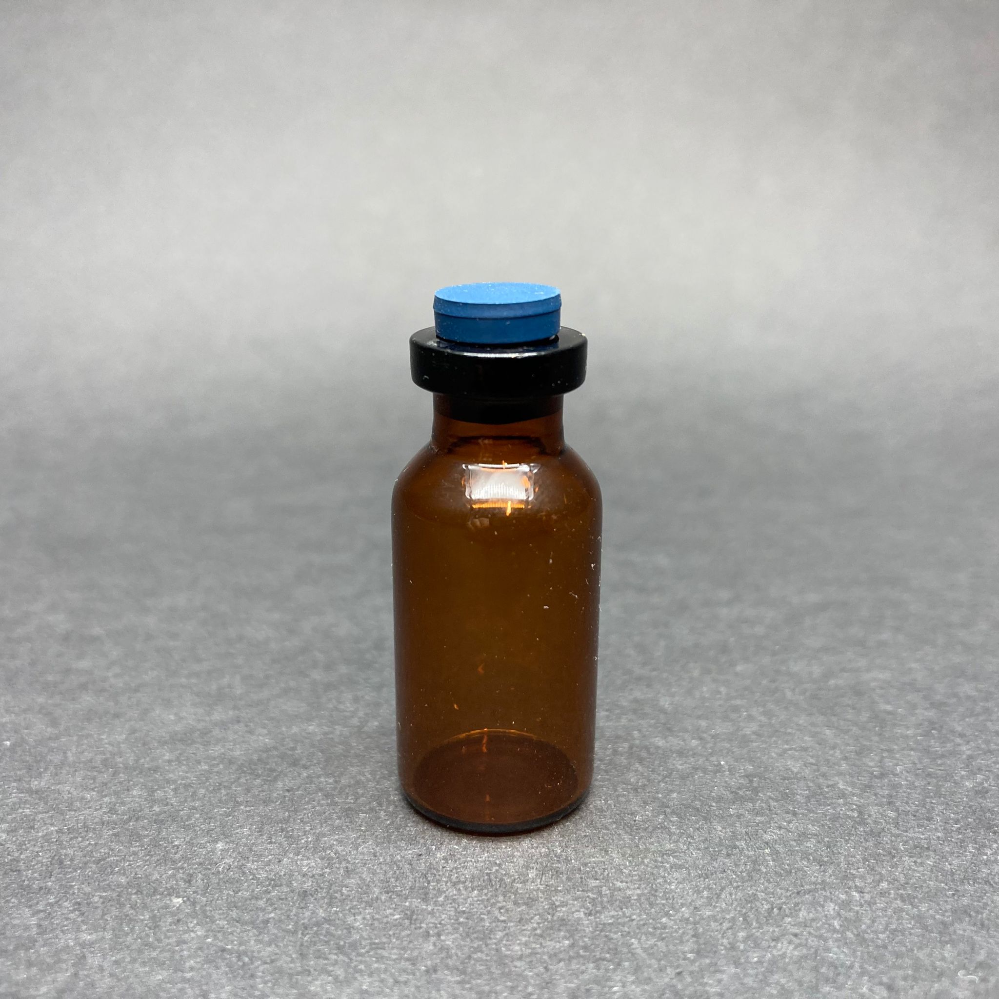 4 Cc Mini Cam Şişe Amber - Kauçuk Tıpalı - 4 Ml Çekme Cam - Üfleme Cam - İnce Cam Şişe
