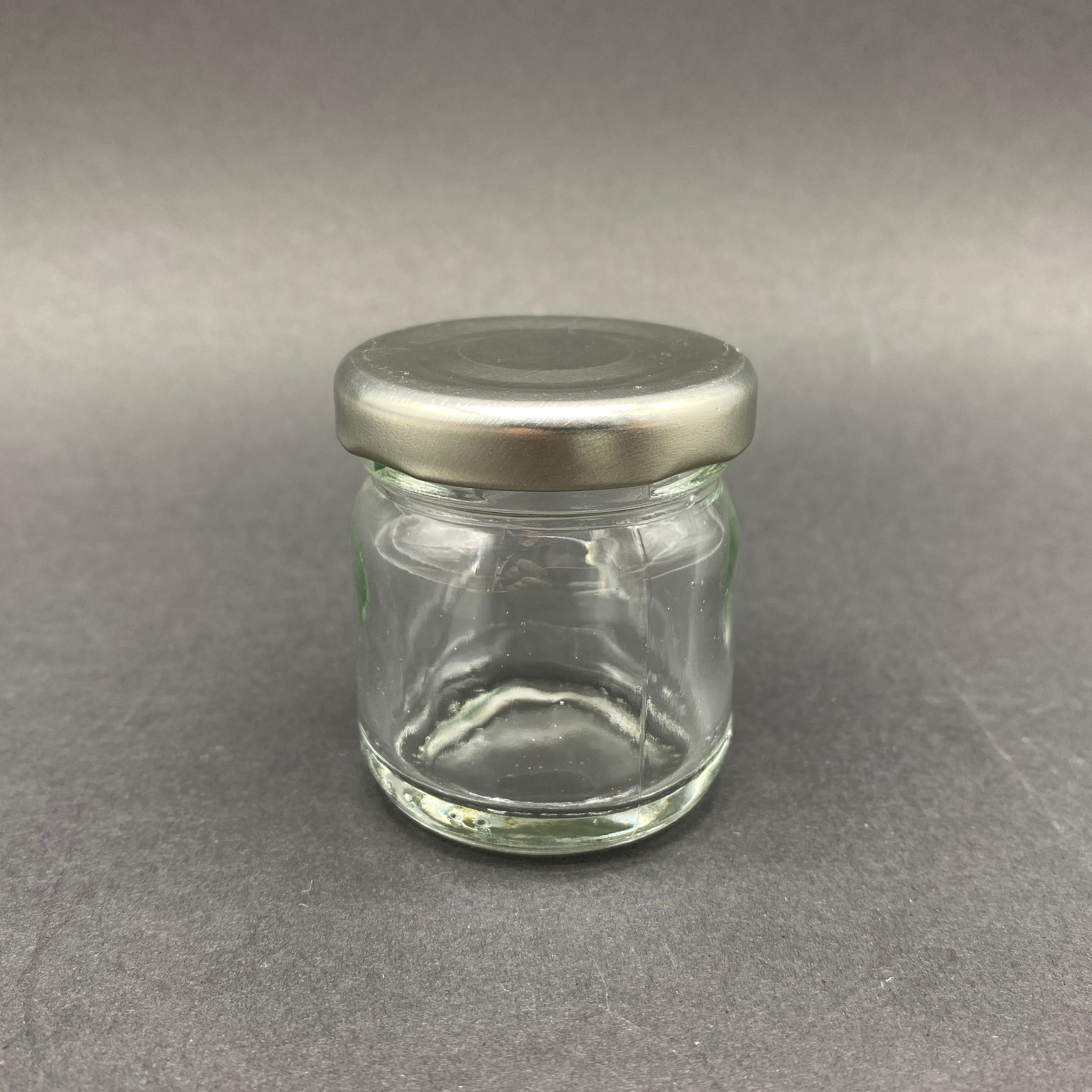 40 Cc Cam Kavanoz - Gümüş Metal Kapaklı - 40 Ml Cam Kavanoz