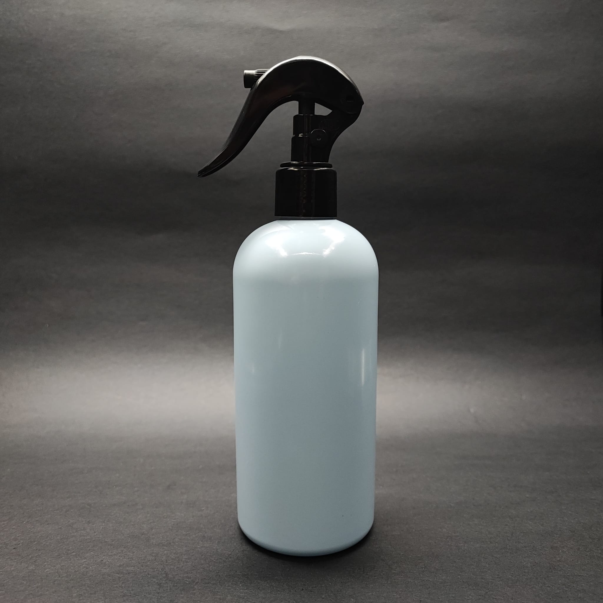 400 Cc Oval Boyunlu Silindir Pet Şişe (30 Gr) - Siyah Triger Spreyli - 400 Ml Plastik Şişe - Bebek Mavisi