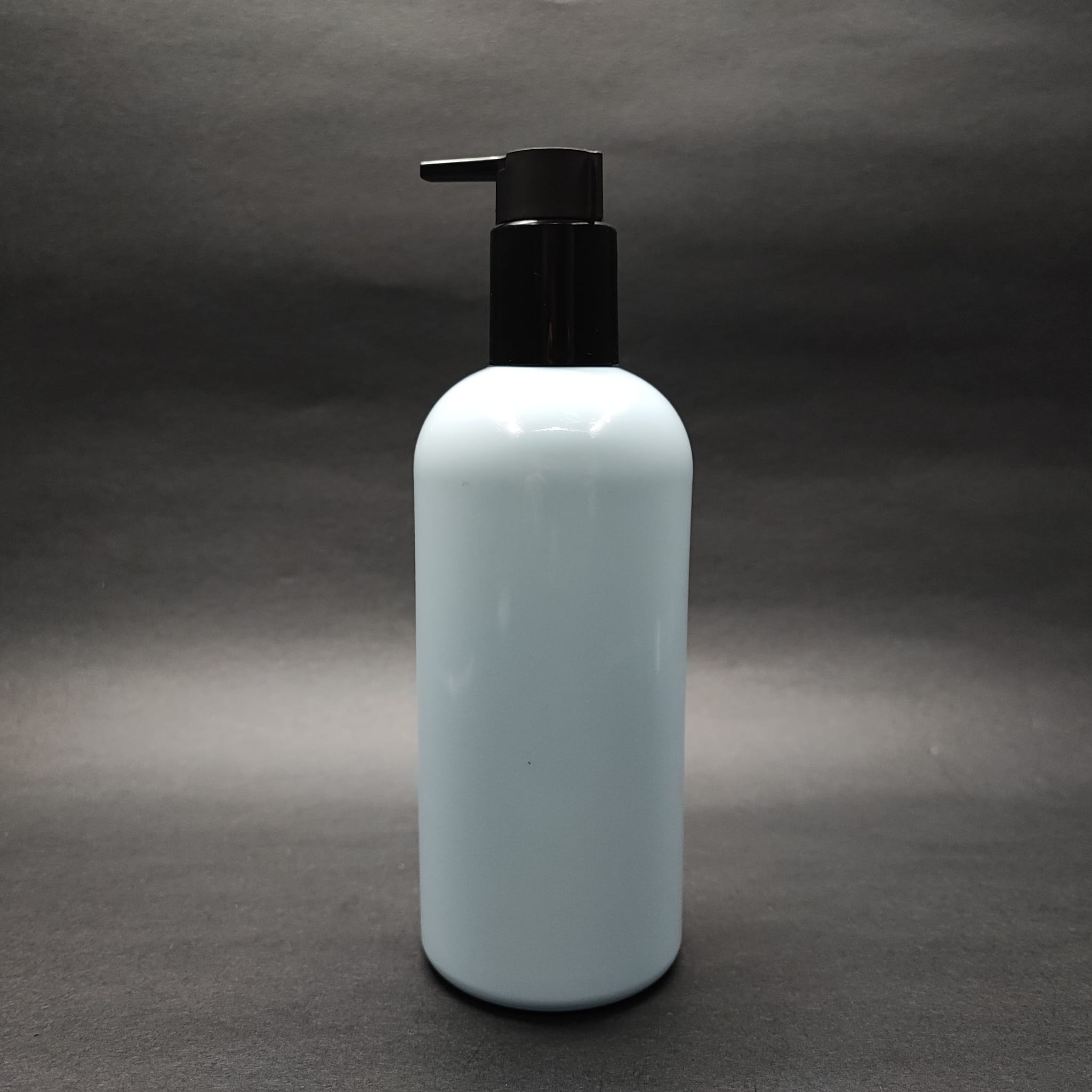 400 Cc Oval Boyunlu Silindir Pet Şişe (30 Gr) - Siyah Xavier Losyon Pompalı - 400 Ml Plastik Şişe - Bebek Mavisi