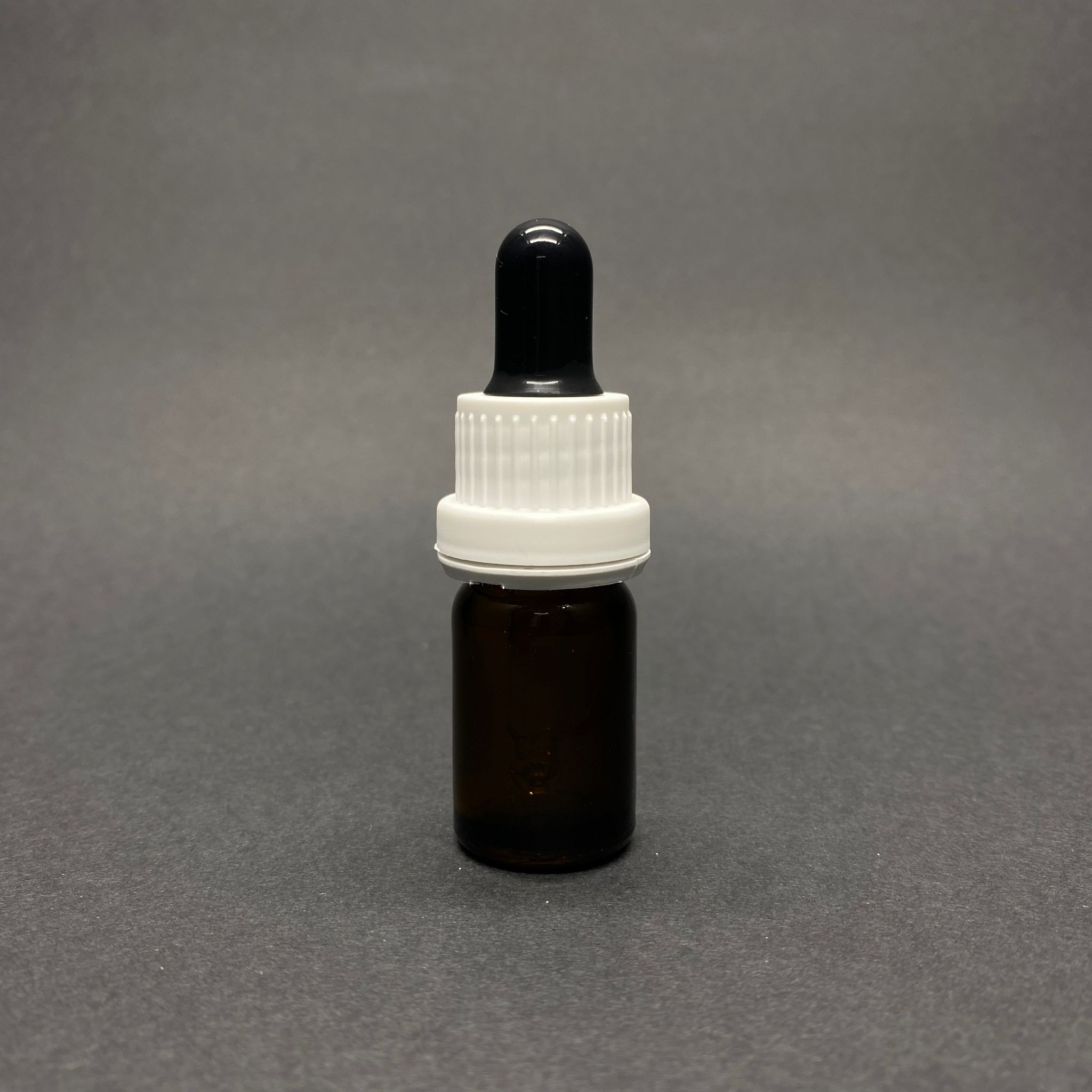 5 Cc Amber Cam Damlalıklı Şişe - Siyah Emzik - Beyaz Kilitli Plastik Kapak - 5 Ml Kahverengi Cam Damlalıklı Şişe