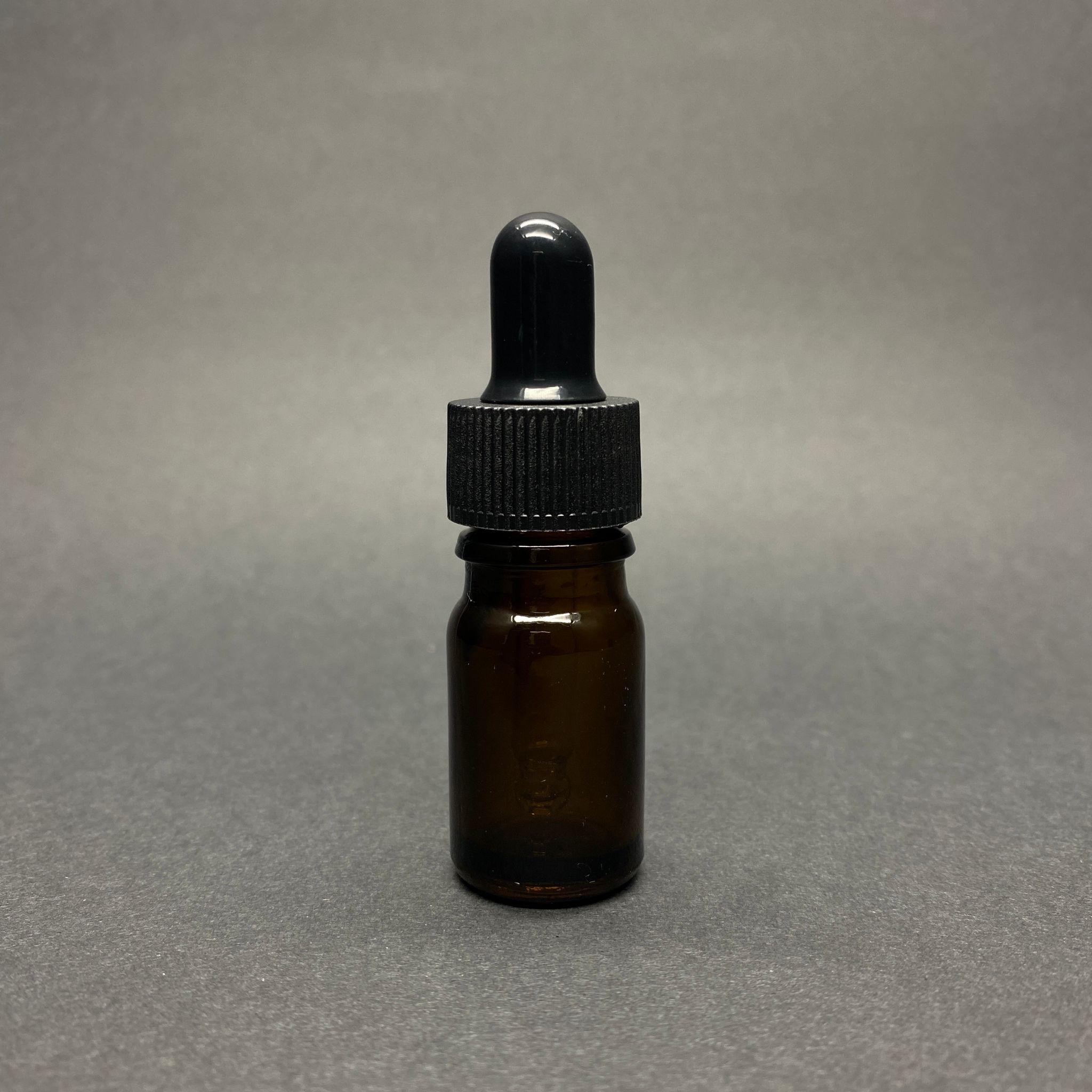 5 Cc Amber Cam Damlalıklı Şişe - Siyah Emzik - Siyah Plastik Kapak - 5 Ml Kahverengi Cam Damlalıklı Şişe