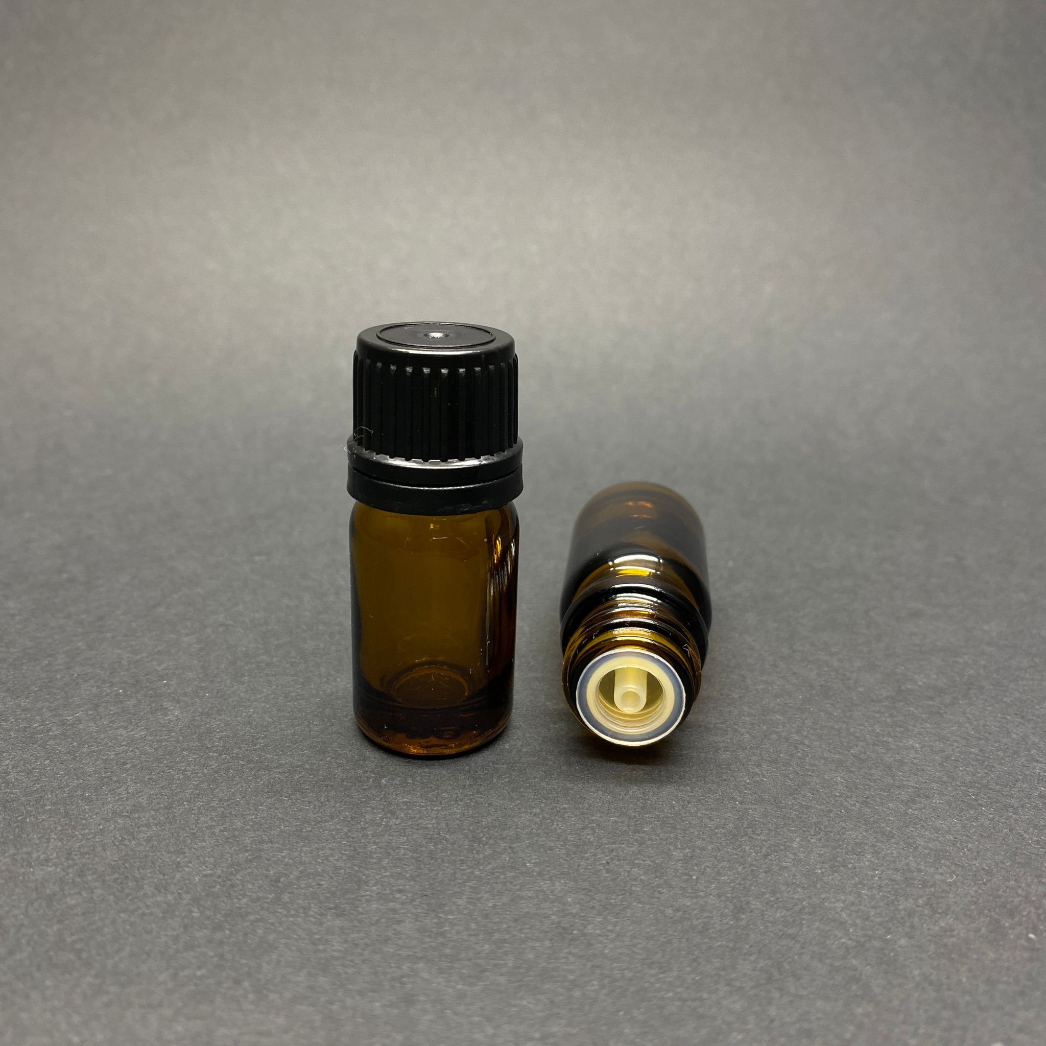 5 Cc Amber İçten Damlalıklı (Opsiyonel Damlalık) - Siyah Kilitli Kapaklı Cam Şişe - 5 Ml Kolonya Tıpalı Cam Şişe