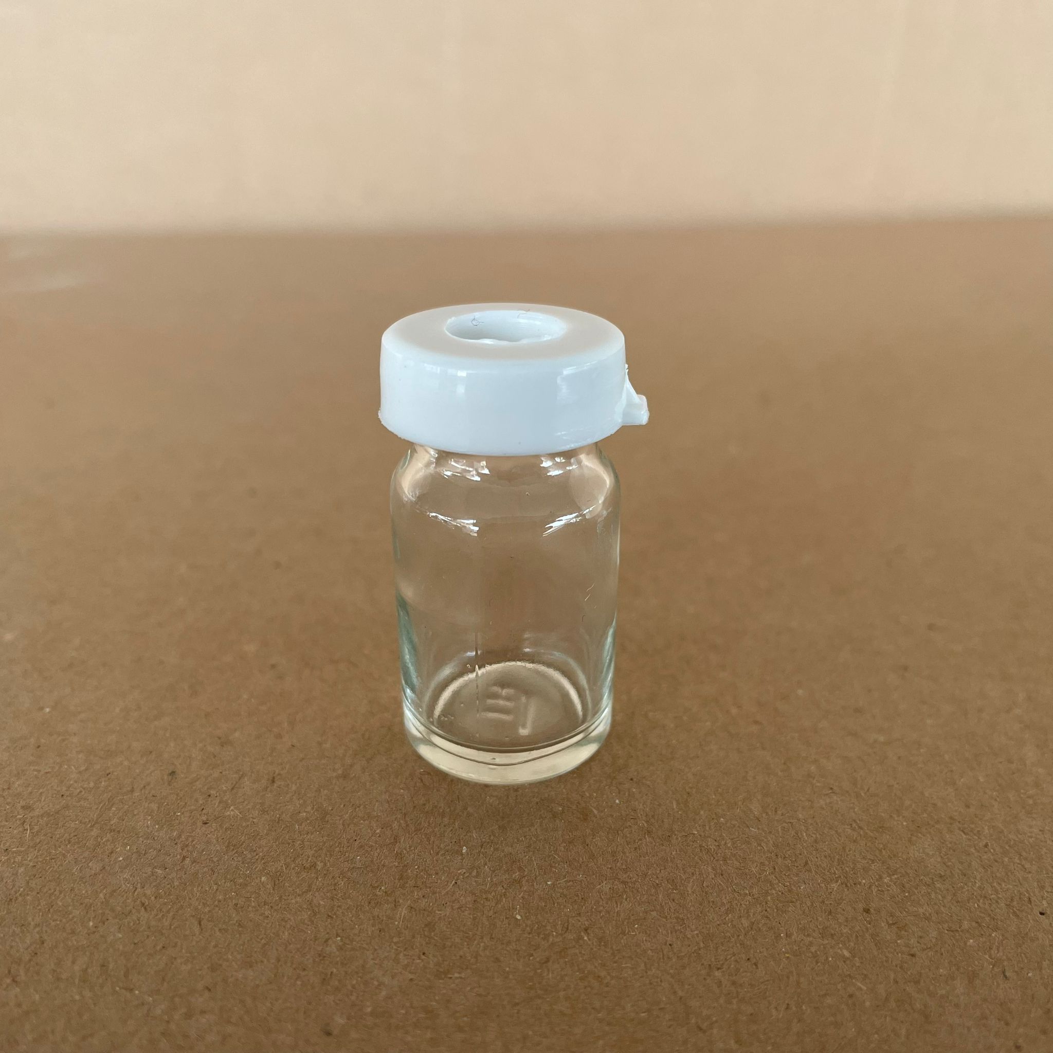 5 Cc Cam Şişe - Sızdırmaz Kapaklı - 5 Ml Cam Şişe (Kalın Cam Kırılmaya Dayanıklı)