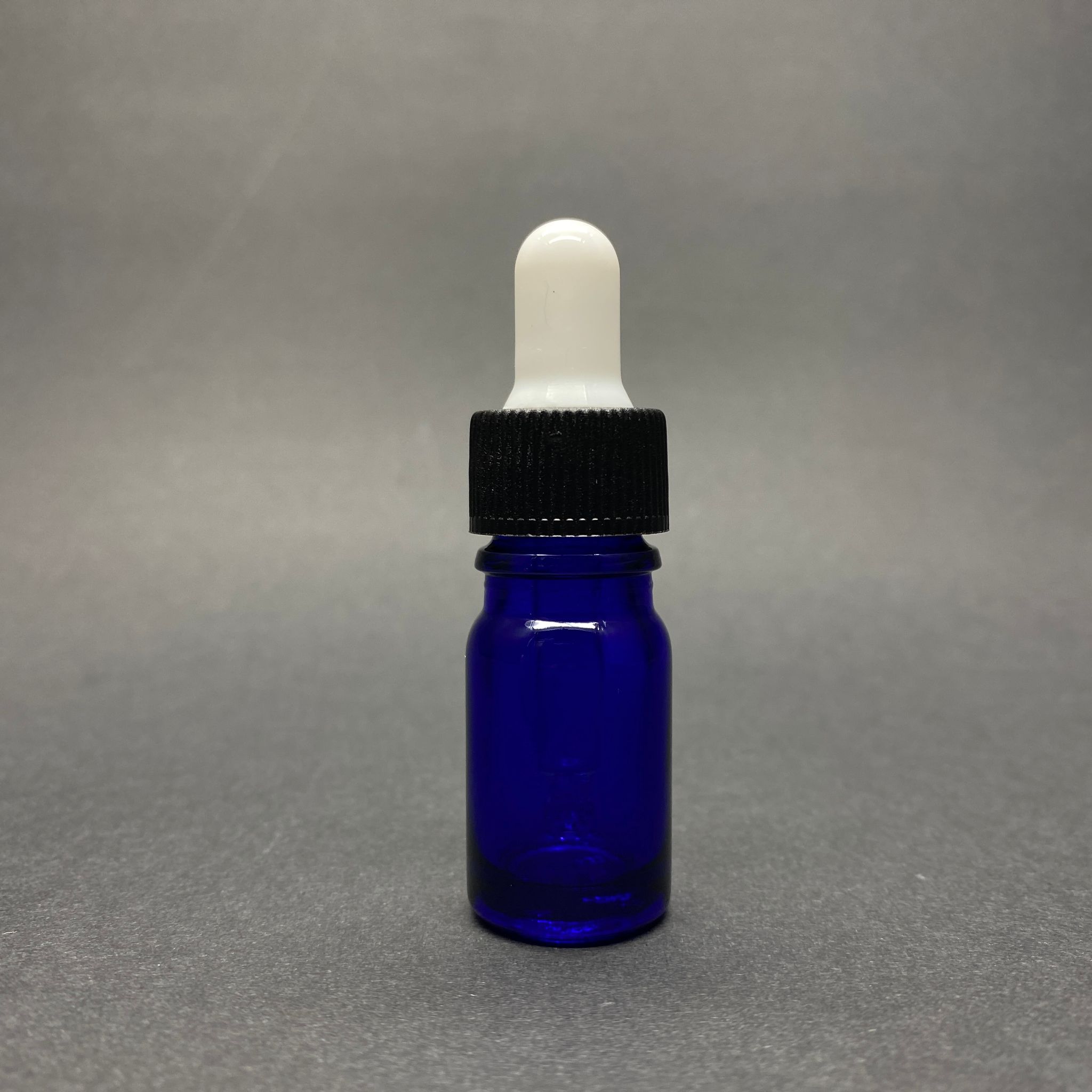 5 Cc Mavi Cam Damlalıklı Şişe - Beyaz Emzik - Siyah Plastik Kapak - 5 Ml Mavi Cam Damlalıklı Şişe