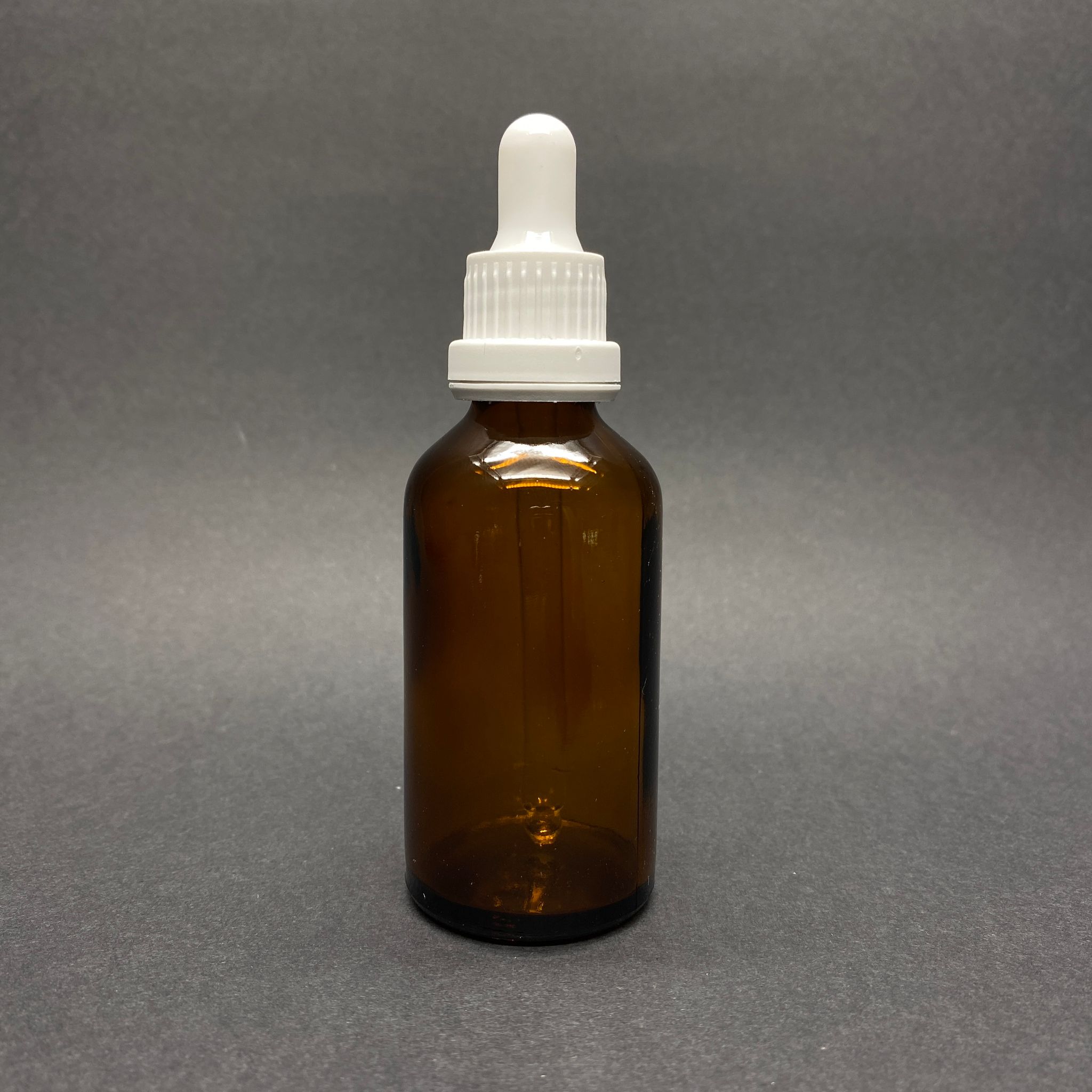50 Cc Amber Cam Damlalıklı Şişe - Beyaz Emzik - Beyaz Plastik Kilitli Kapak - 50 Ml Kahverengi Cam Damlalıklı Şişe