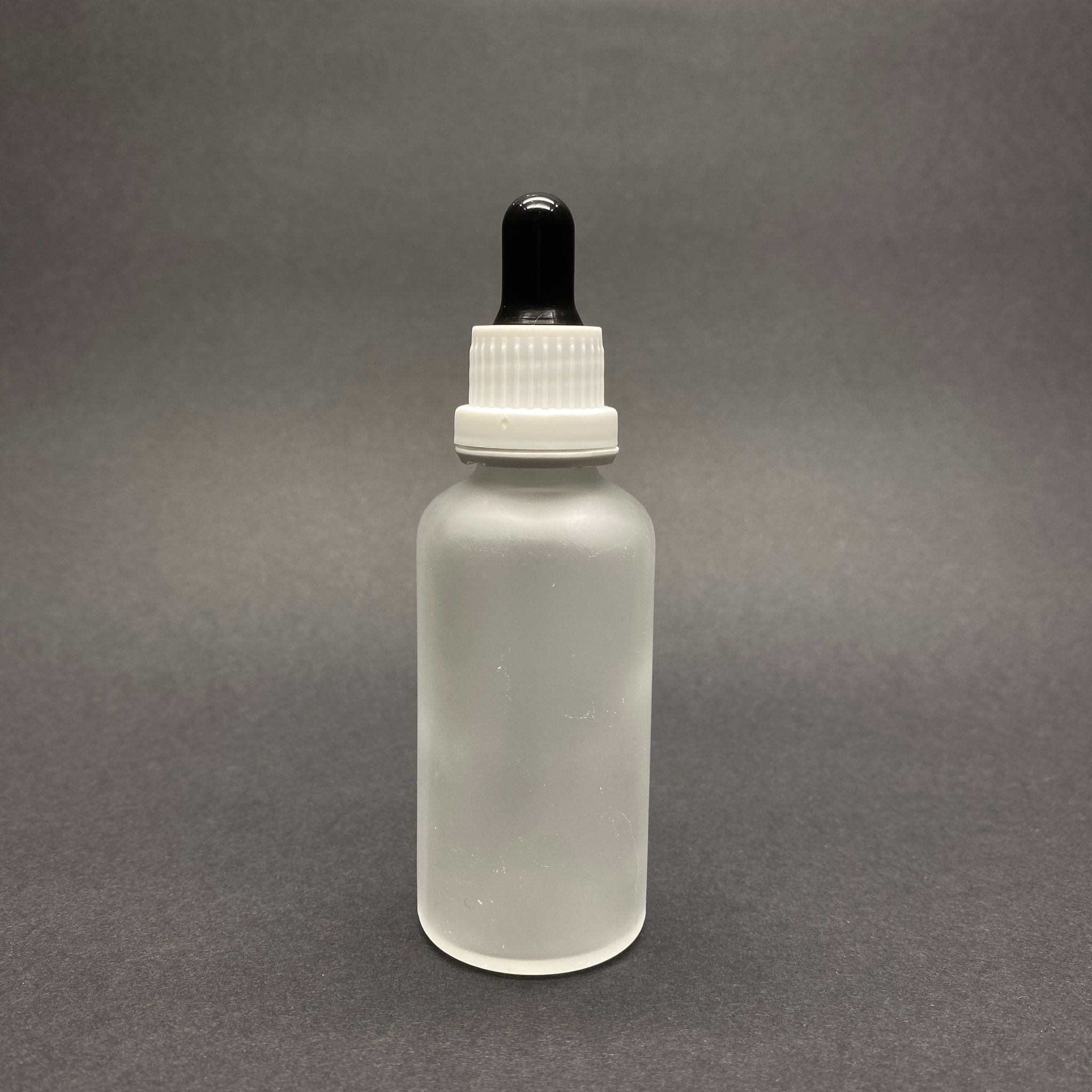 50 Cc Buzlu Cam Damlalıklı Şişe - Siyah Emzik - Beyaz Kilitli Plastik Kapak - 50 Ml Buzlu Cam Damlalıklı Şişe - Serum Şişesi Damlalıklı - Boş Serum Şişesi - Toptan Damlalıklı Şişe