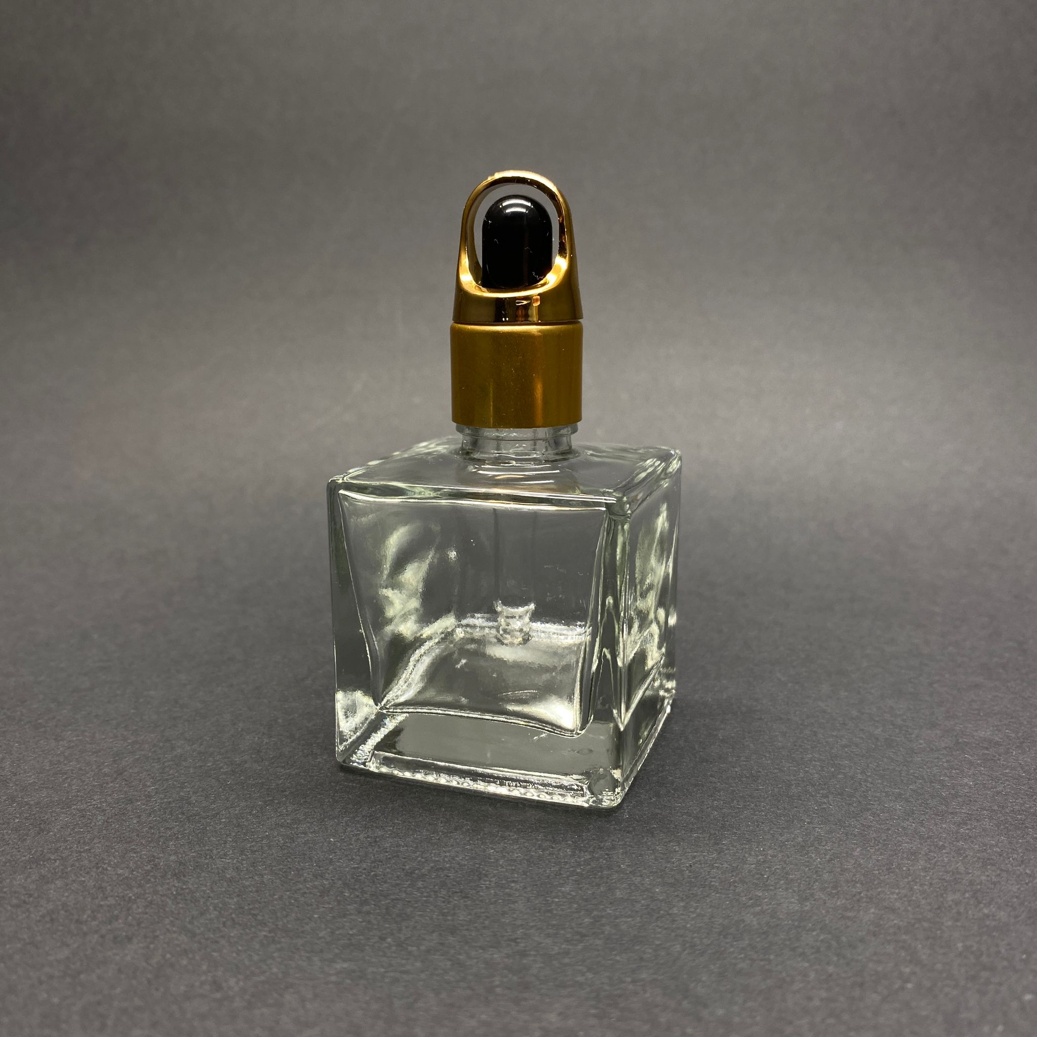 50 Cc Kare Cam Damlalıklı Şişe - Siyah Emzik - Gold Flower Sepet Model Metalik Kapak - 50 Ml Köşeli Cam Damlalıklı Şişe