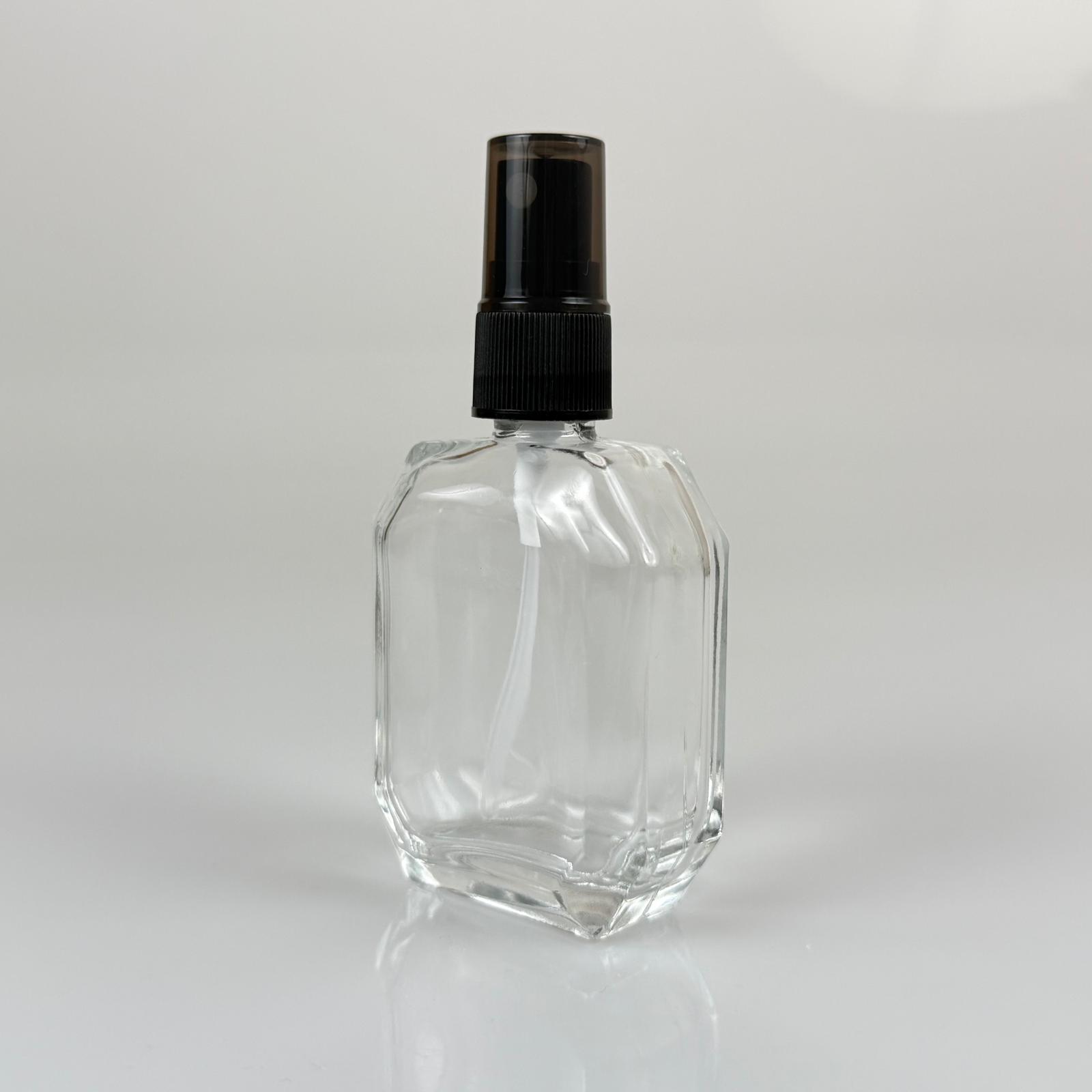50 Cc Kazablanka Cam Şişe + Siyah Sprey Fısfıs - 50 Ml Hediyelik Cam Kolonya Şişesi - Düğün, Nişan, Söz, Kına, Cenaze, Promosyon İçin Hediyelik Kolonya Şişeleri