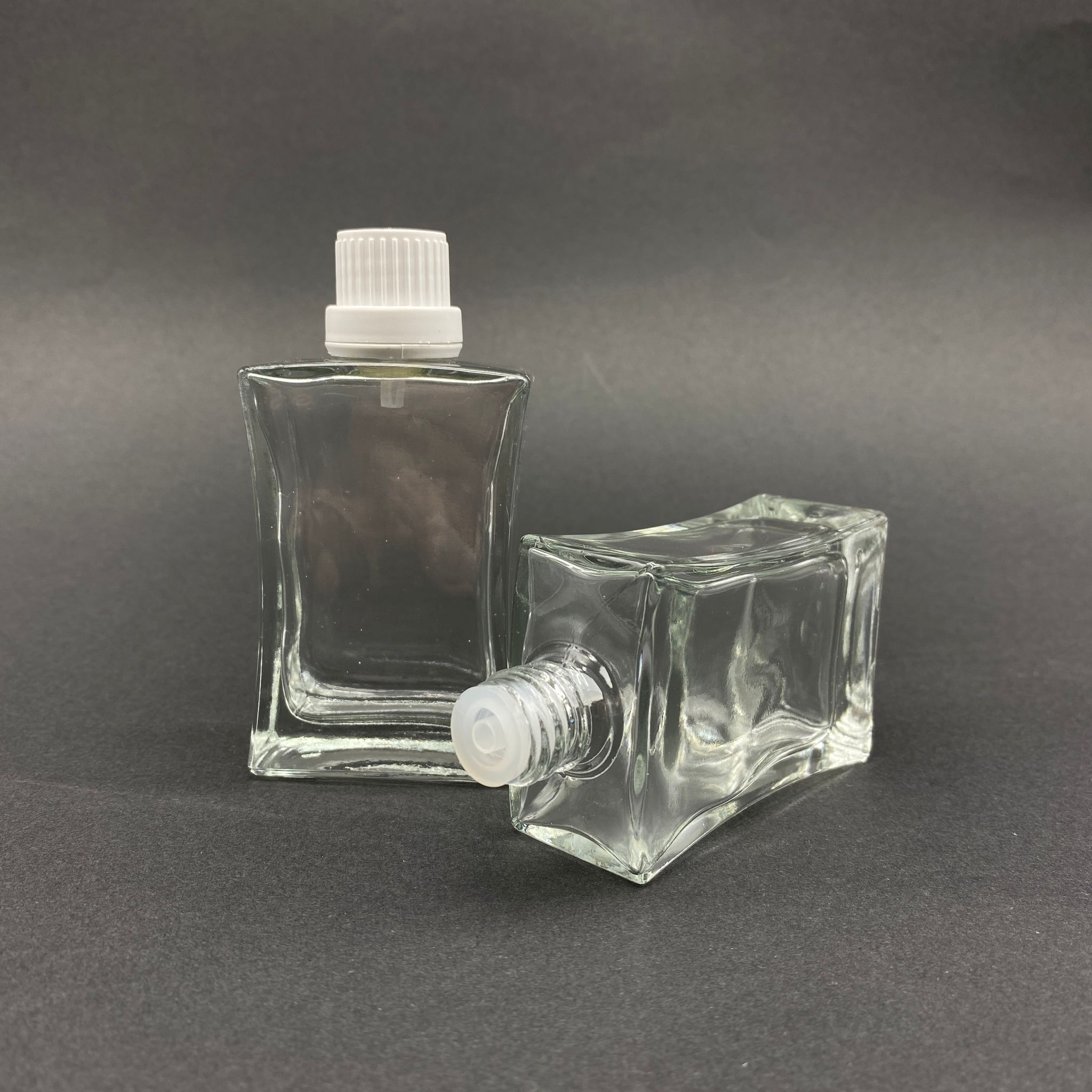 50 Cc Köşeli İçten Damlalıklı - Beyaz Kilit Kapaklı Cam Şişe - 50 Ml Standart İçten Damlalıklı Cam Şişe - 1. Kalite İthal Cam