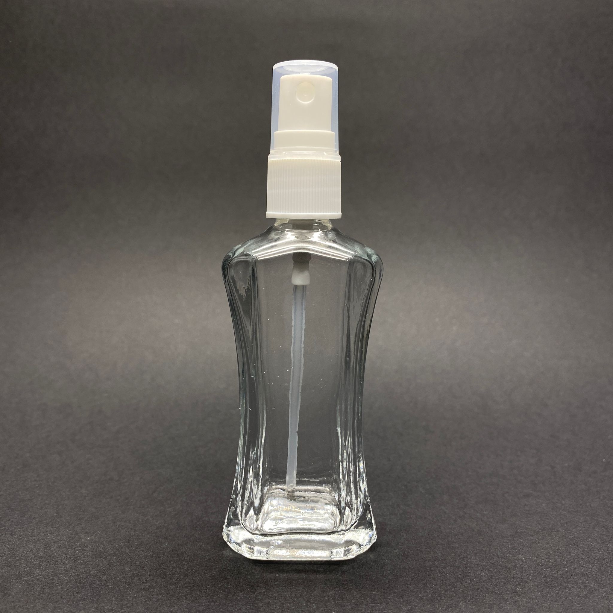 50 Cc Milano Model Cam Şişe - Beyaz Spreyli - 50 Ml Lüks Cam Şişe (Camın Kalınlığı İle İlgili +/- 5 Ml Tolerans Olabilir)