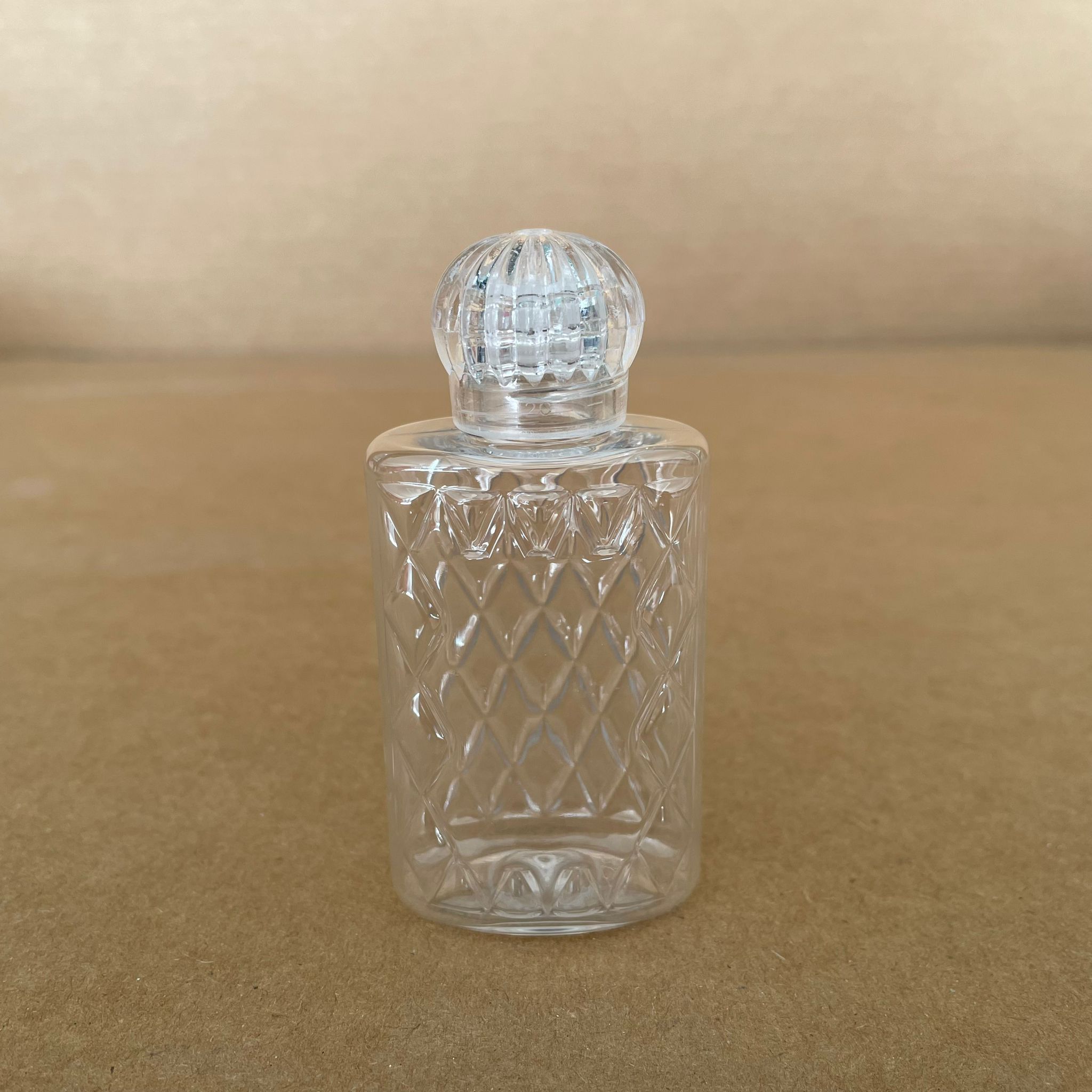 50 Cc Plastik Kolonya Şişesi - Kristal Kapaklı Tıpalı - 50 Ml Yassı Pet Desenli Kolonya Şişesi