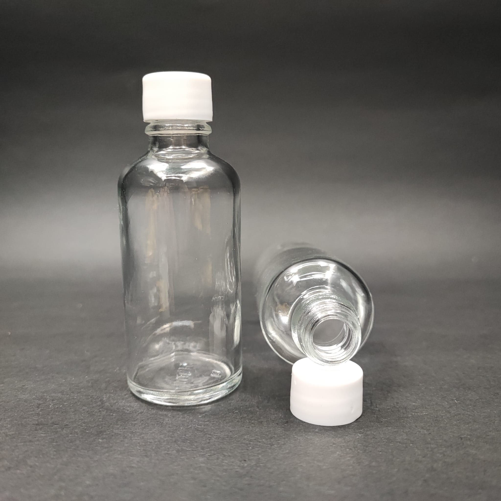 50 Cc Şeffaf Cam Şişe + Kendinden Contalı Sızdırmaz Beyaz Kapak - 50 Ml Kapaklı Cam Şişe