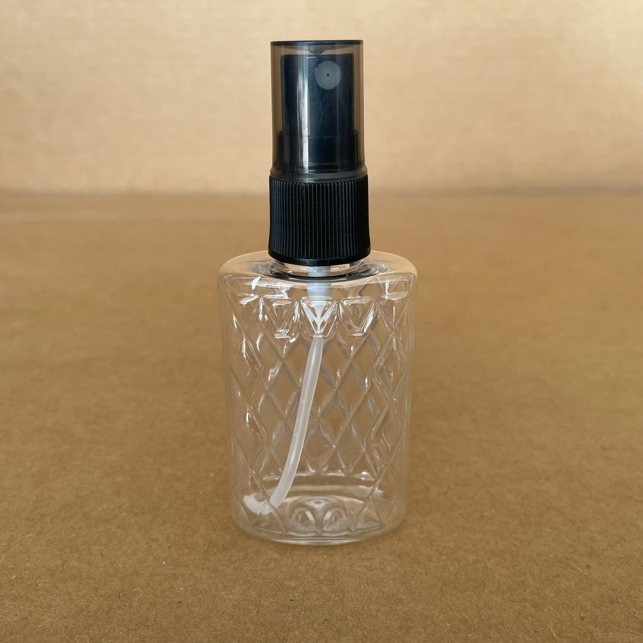50 Cc Şeffaf Pet Köşeli Parfüm Şişesi - Siyah Spreyli - 50 Ml Plastik Parfüm - Kolonya Şişesi