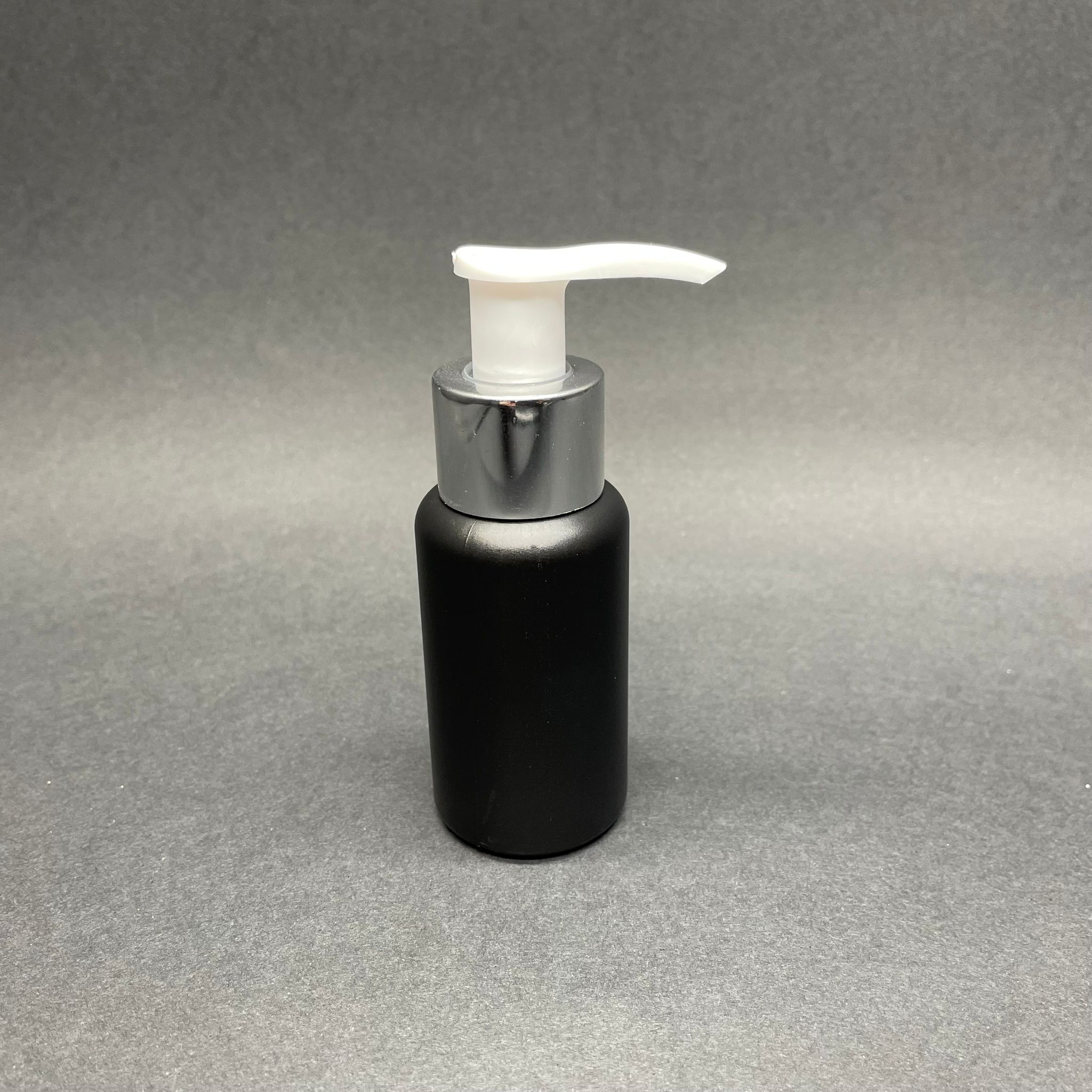 50 Cc Siyah Polietilen Plastik Şişe - Gümüş Pompalı - 50 Ml Pompalı Plastik Şişe