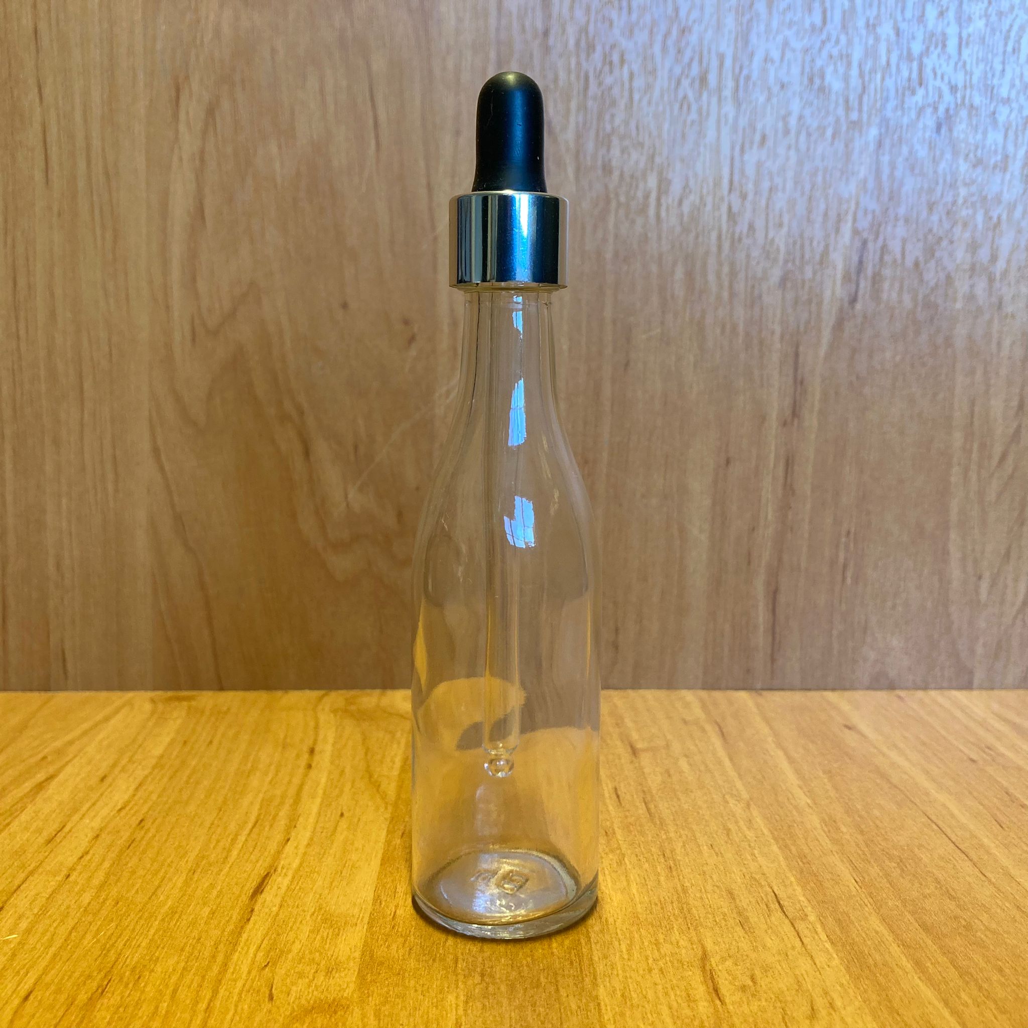 50 Cc Uzun Model Cam Damlalıklı Şişe - Siyah Emzik - Gümüş Metalik Kapak - 50 Ml Cam Damlalıklı Şişe