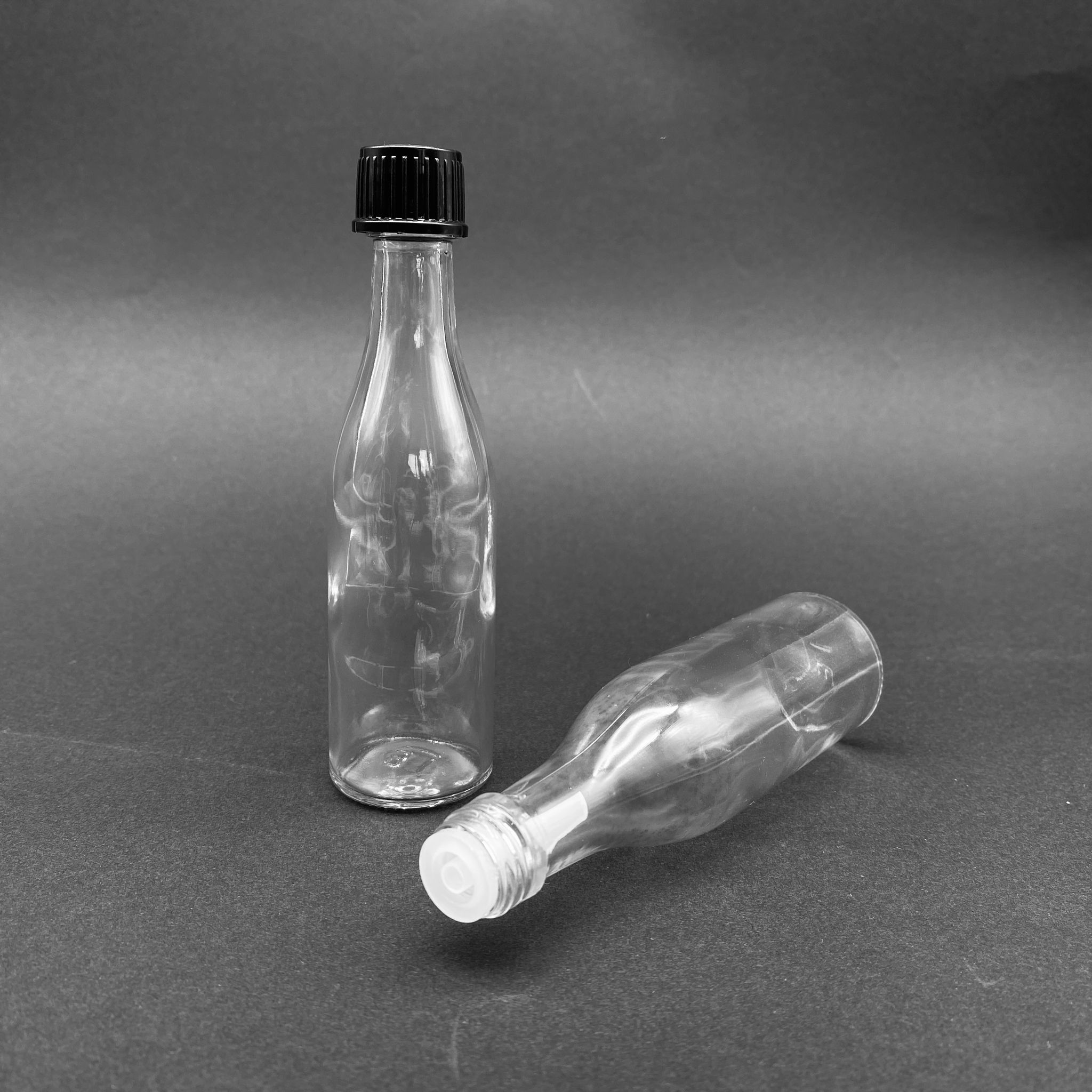 50 Cc Uzun Şeffaf İçten Damlalıklı - Siyah Kapaklı Cam Şişe - 50 Ml Şeffaf Yeni İçten Damlalıklı Cam Şişe