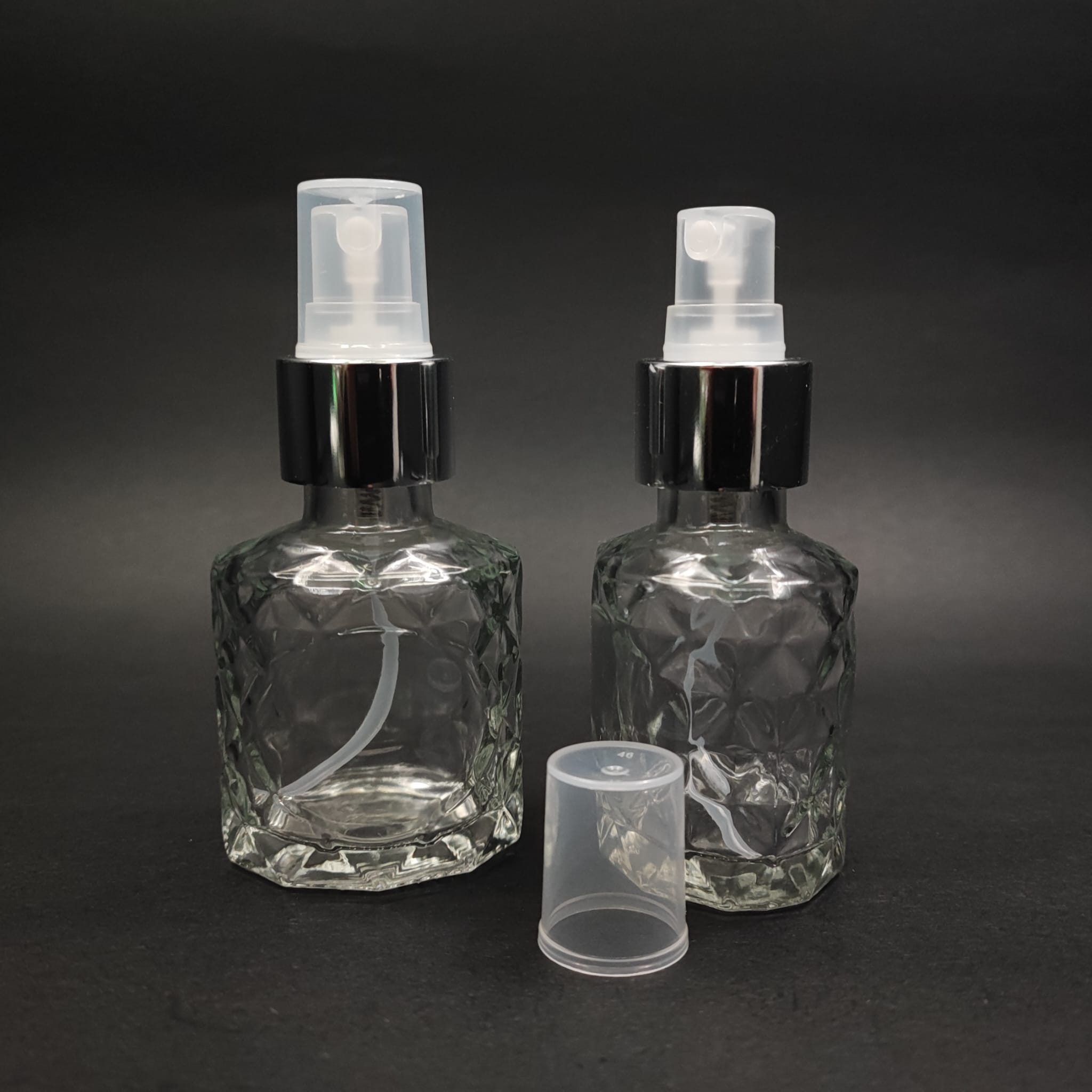 50 Cc Velora Cam Şişe - Gümüş Spreyli - 50 Ml Düğün, Nişan, Söz, Kına, Cenaze, Promosyon İçin Hediyelik Lüx Kolonya Şişeleri
