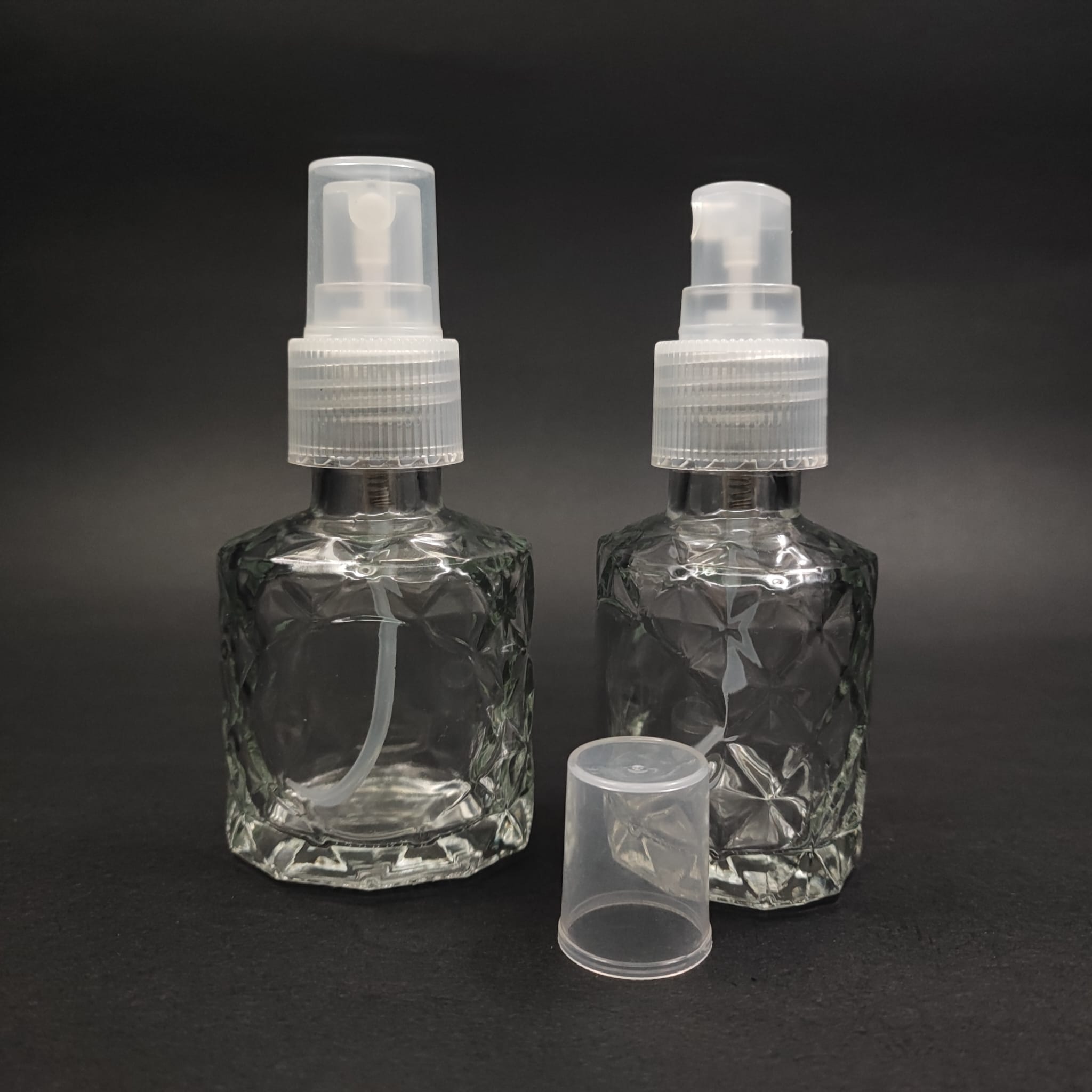 50 Cc Velora Cam Şişe - Şeffaf Spreyli - 50 Ml Düğün, Nişan, Söz, Kına, Cenaze, Promosyon İçin Hediyelik Lüx Kolonya Şişeleri