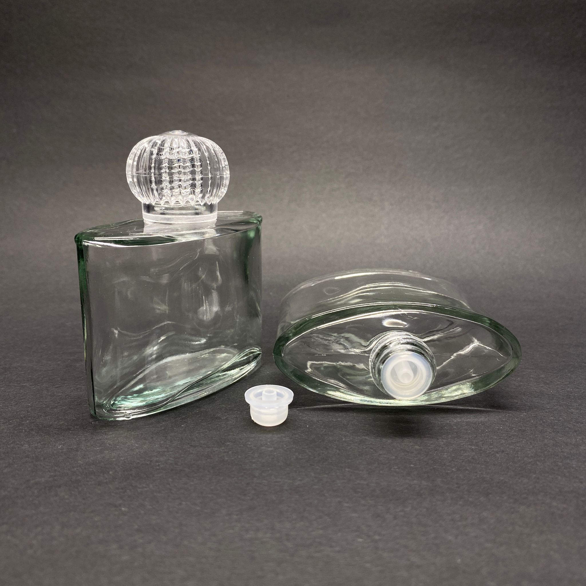 50 Cc Yassı Köşeli Cam Şişe + Kristal Kapak + Kolonya Tıpası - 50 Ml Hediyelik Cam Kolonya Şişesi - Düğün, Nişan, Söz, Kına, Cenaze, Promosyon İçin Hediyelik Kolonya Şişeleri