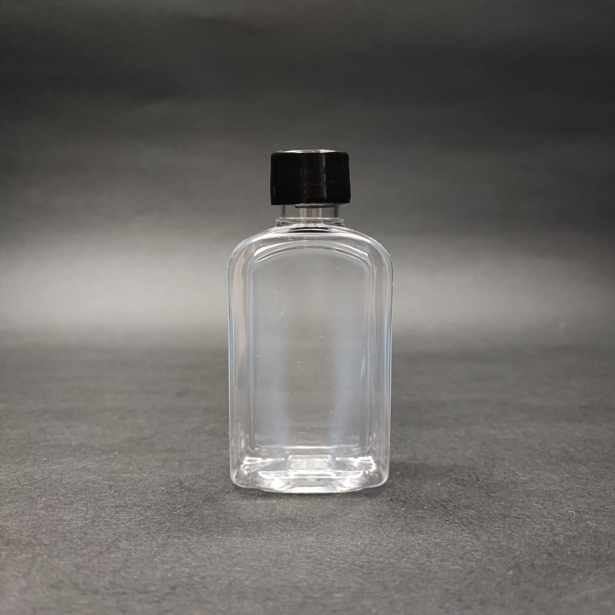 50 Cc Yassı Plastik Şişe + Kendinden Contalı Sızdırmaz Siyah Kapak - 50 Ml Kapaklı Pet Şişe